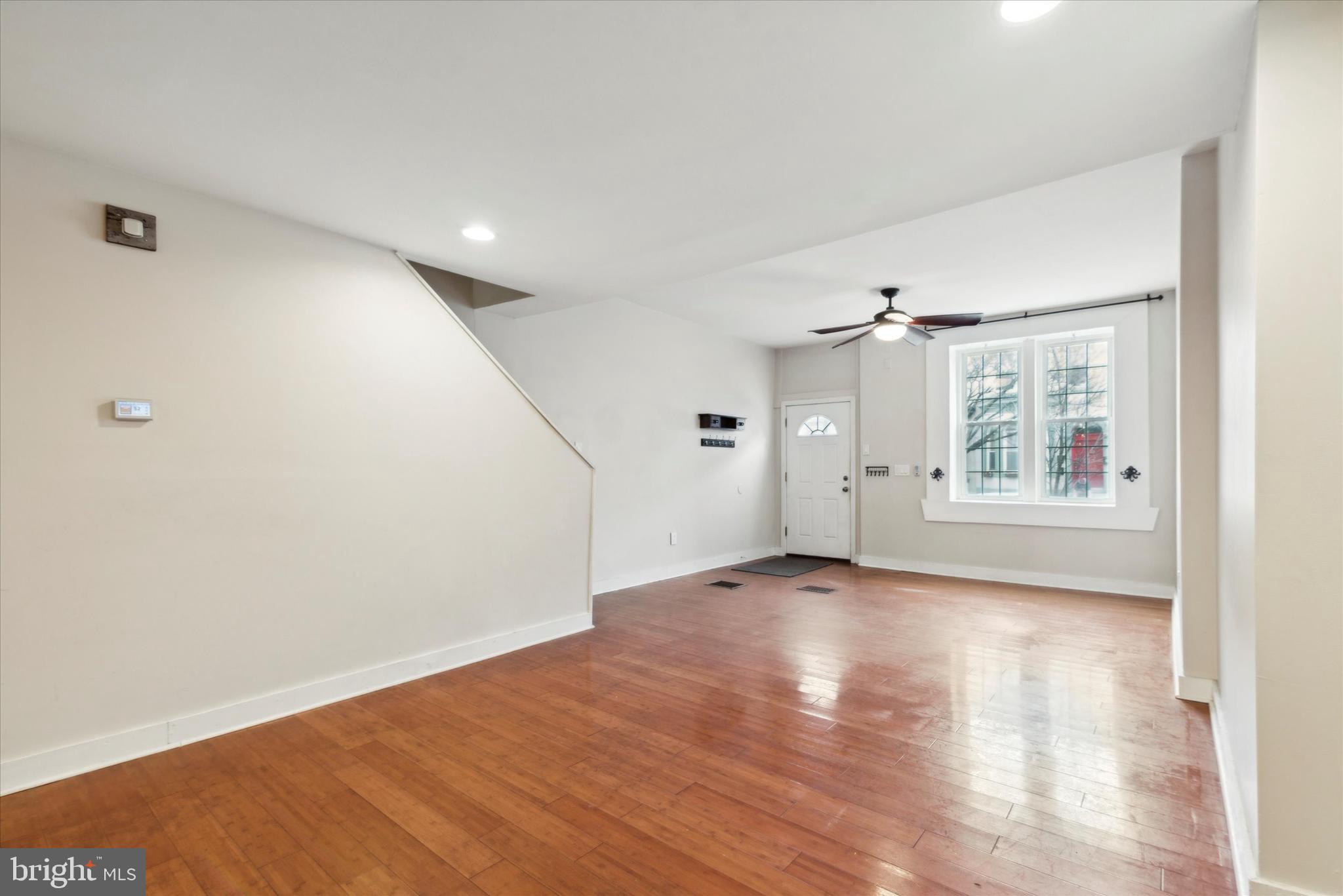 3012 W Girard Ave