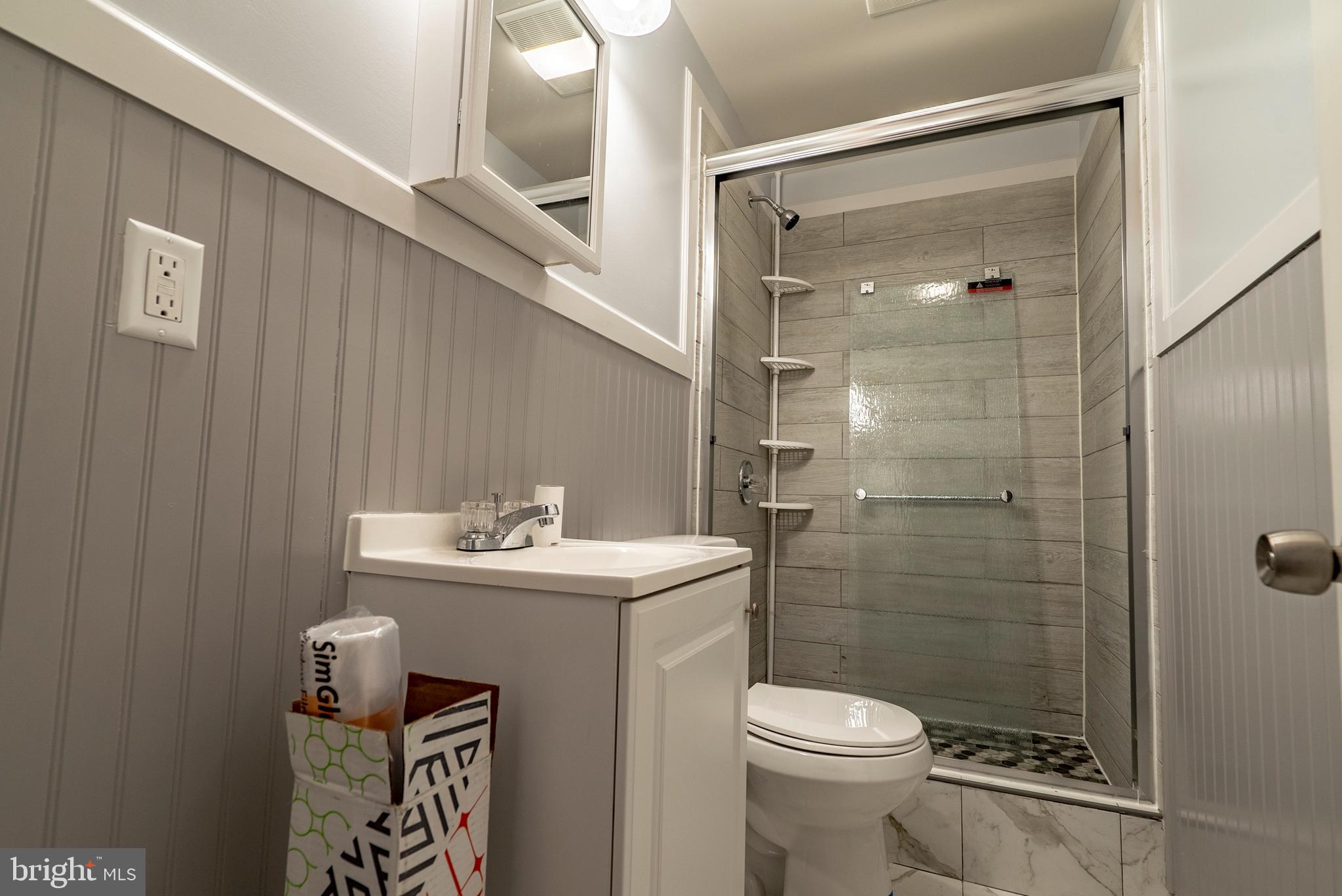 507-9 W GIRARD AVE #3F