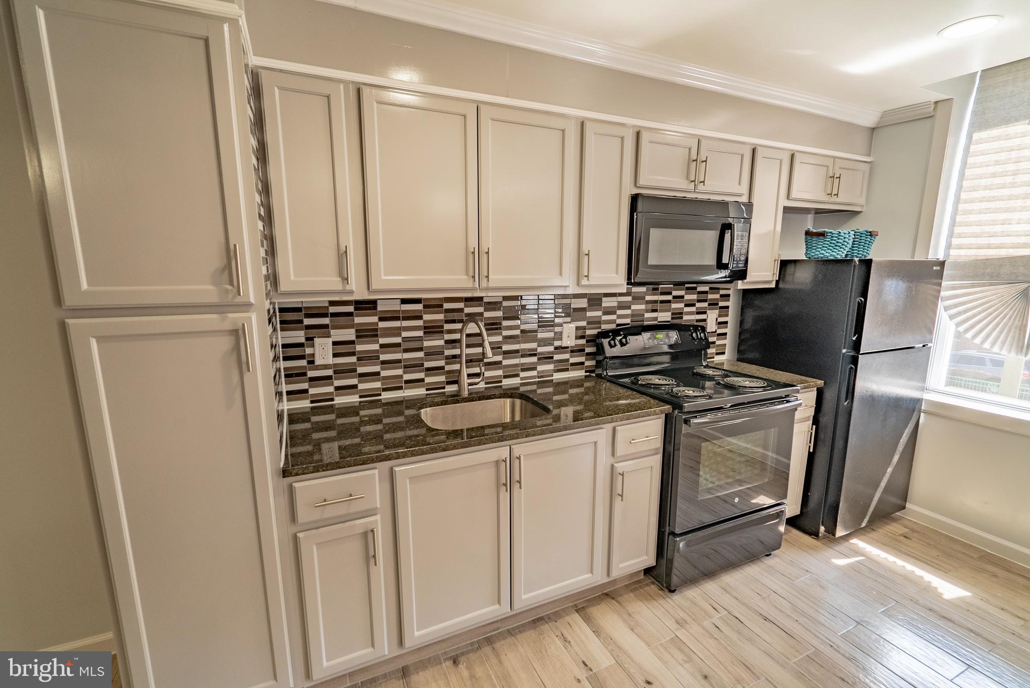 507-9 W GIRARD AVE #3F