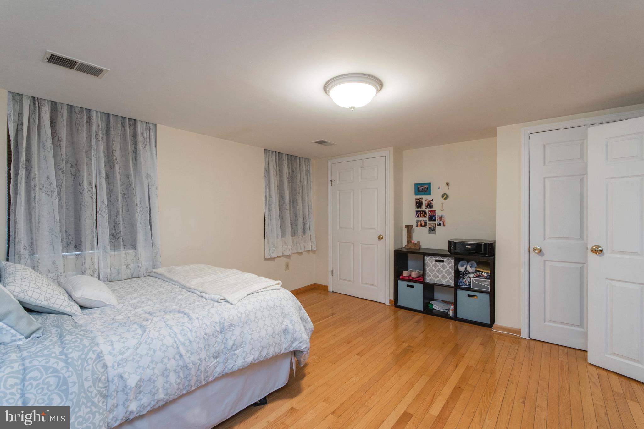 626 CARPENTER ST #3