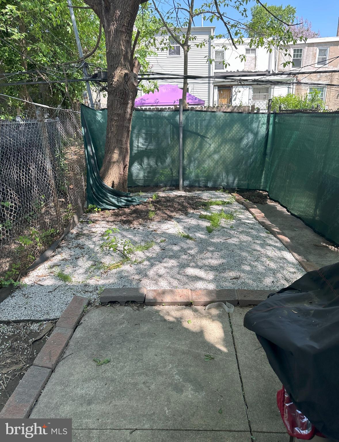 3929 MOUNT VERNON ST