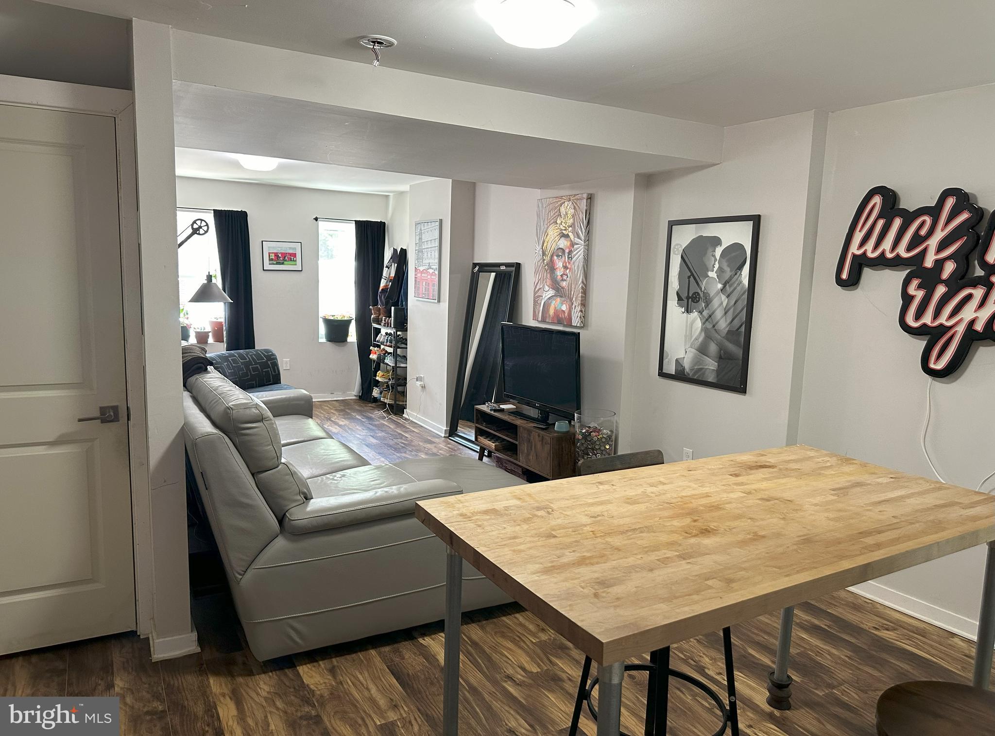 3929 MOUNT VERNON ST