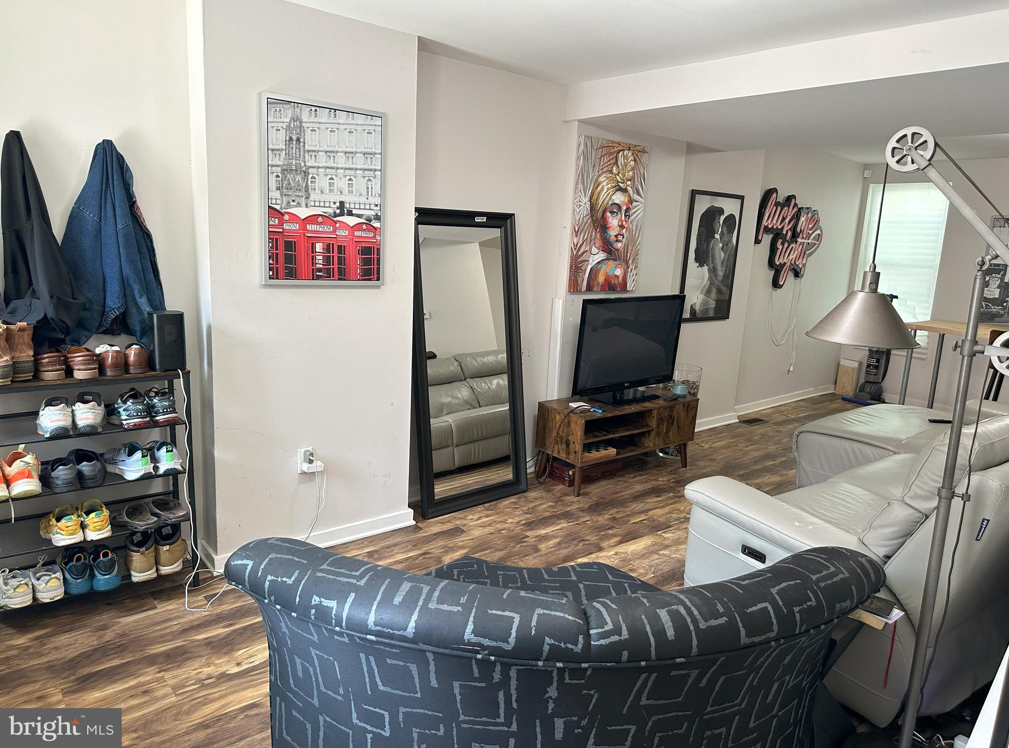 3929 MOUNT VERNON ST