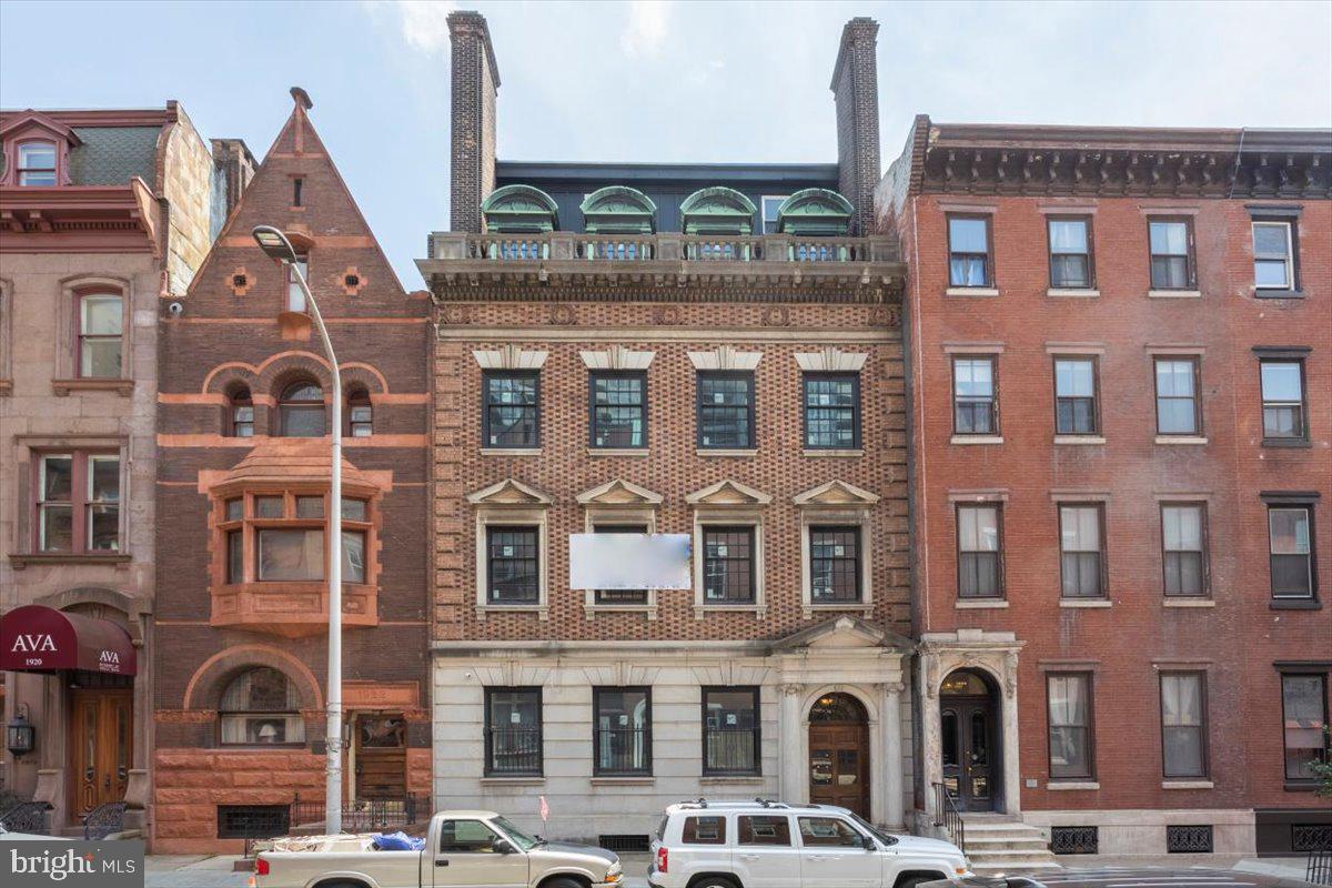 1924-26 SPRUCE ST #5R