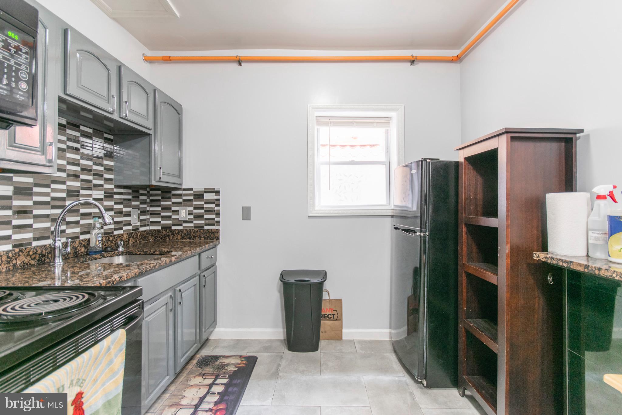 507-9 W GIRARD AVE #1R