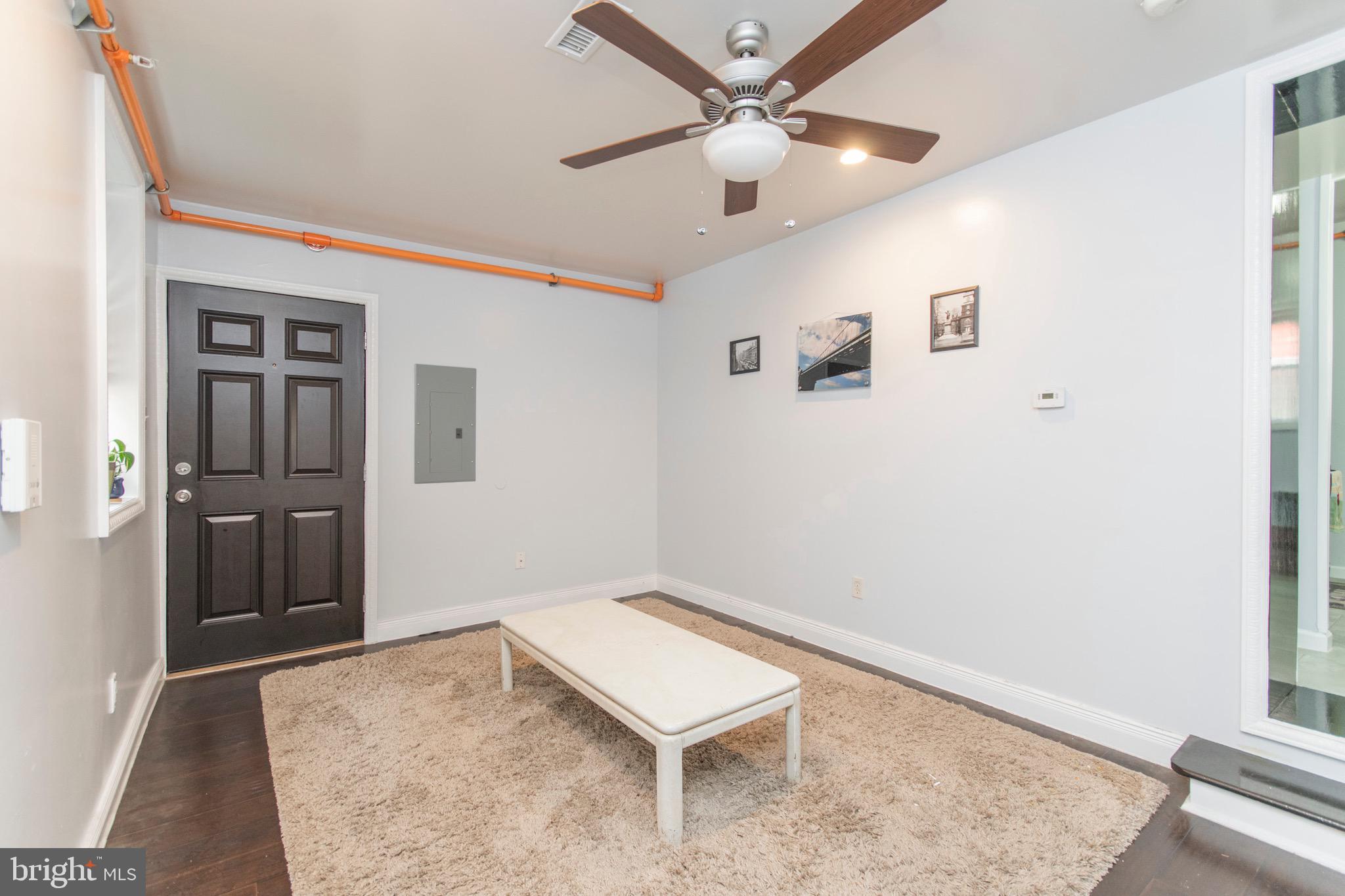 507-9 W GIRARD AVE #1R