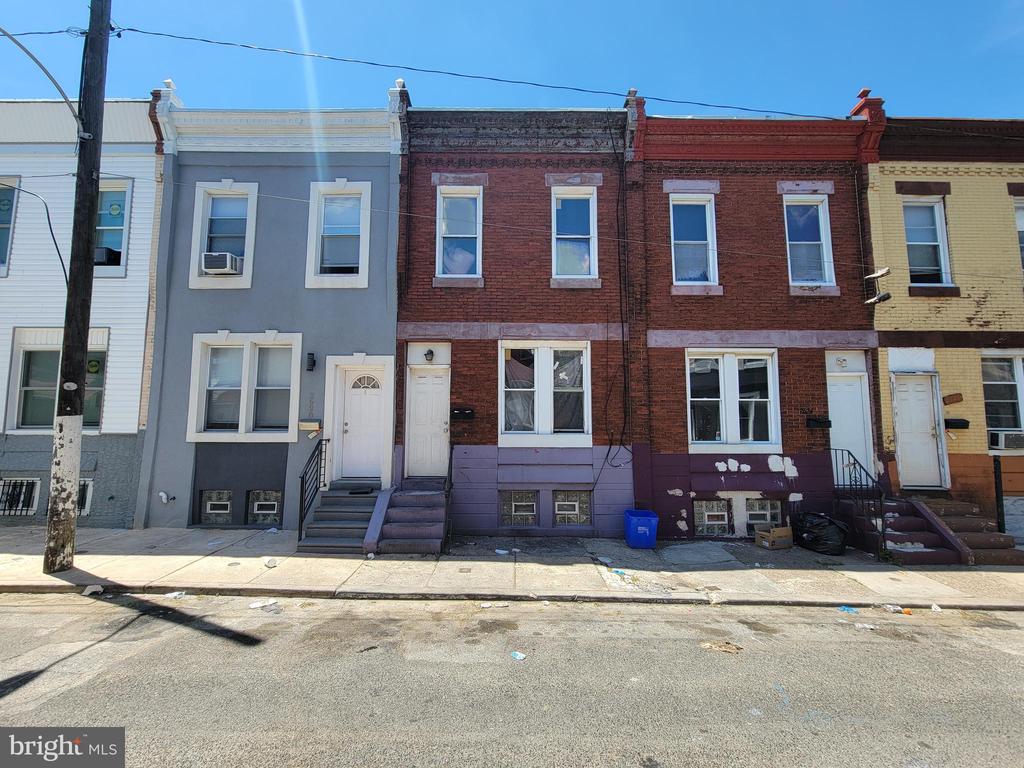 2622 N Colorado St