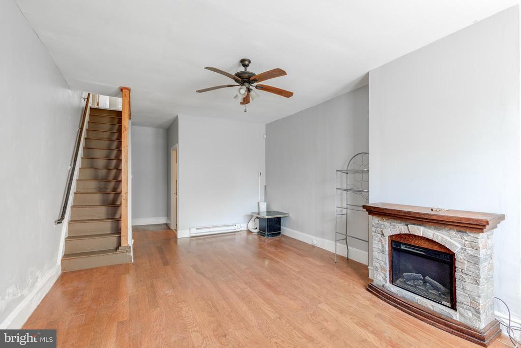 2510 W Arizona St