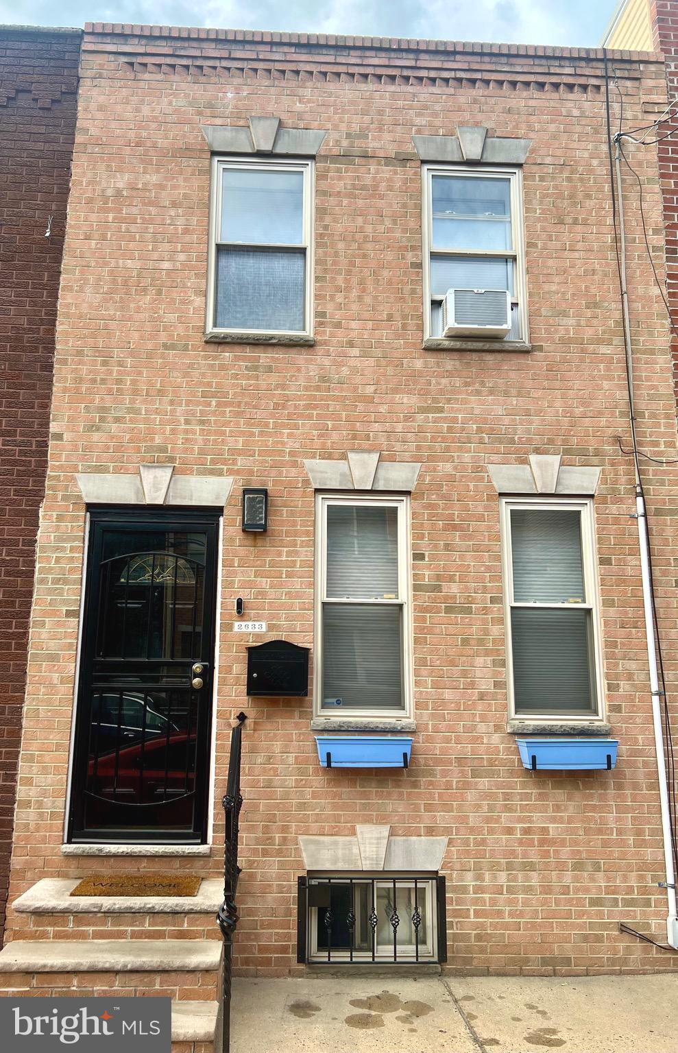 2633 Ellsworth St