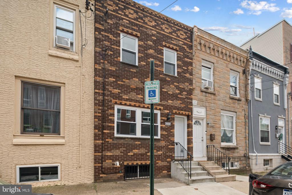 2430 Federal St