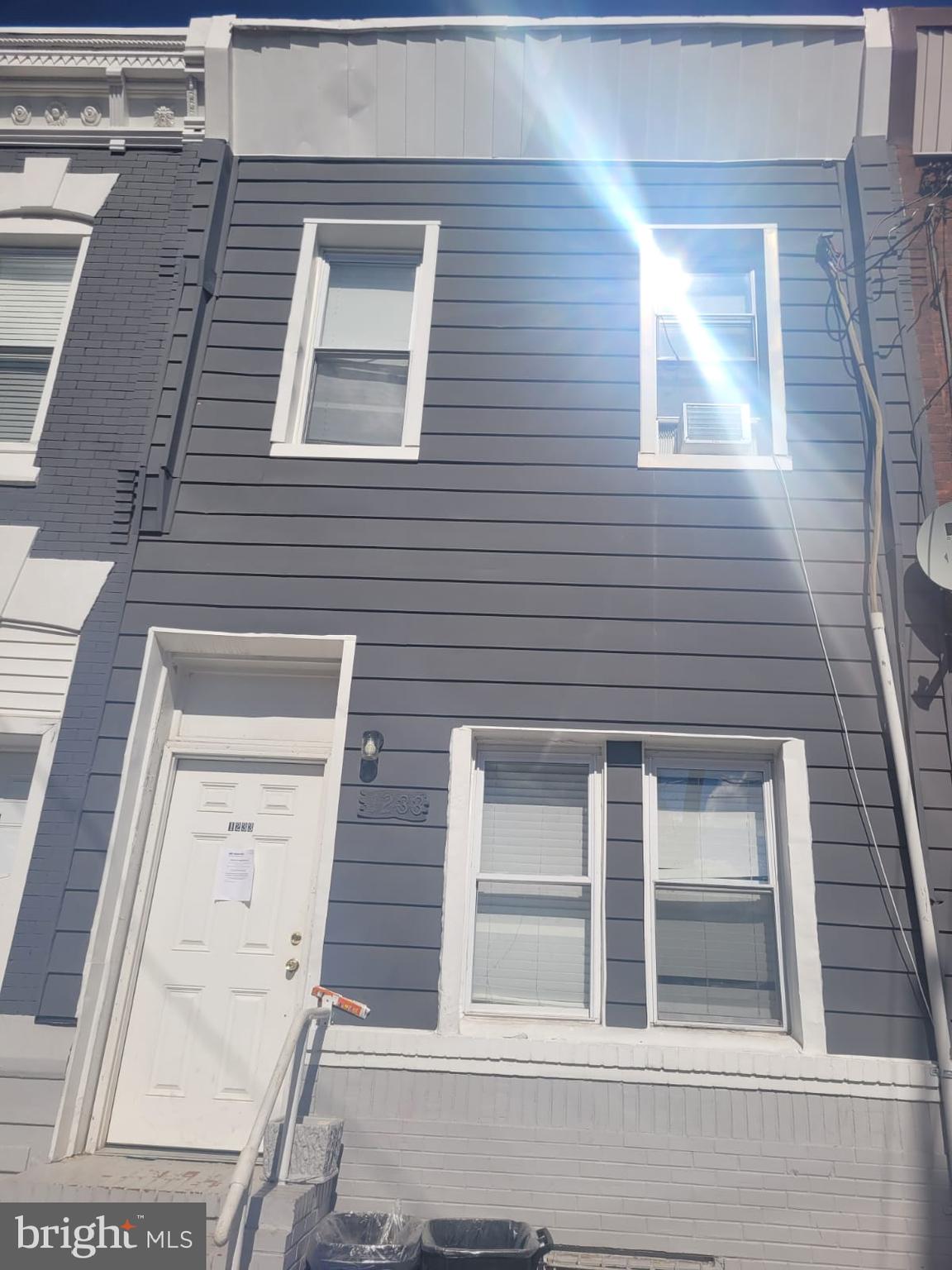 1233 W HUNTINGDON STREET