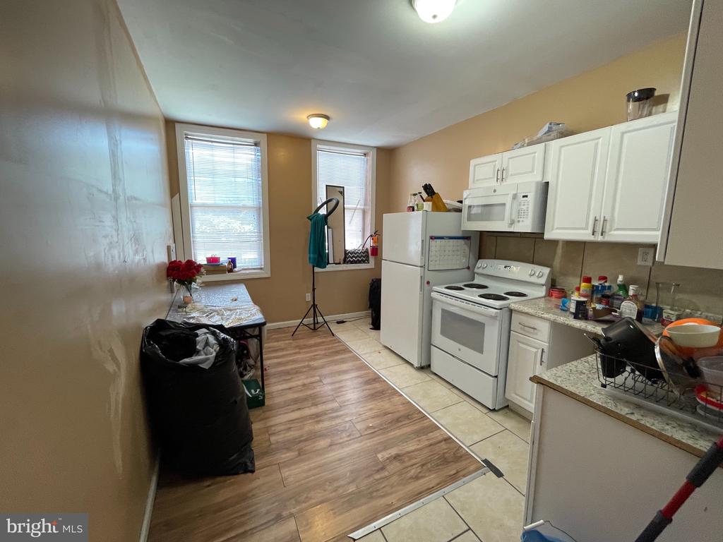 2408 GERMANTOWN AVE #2