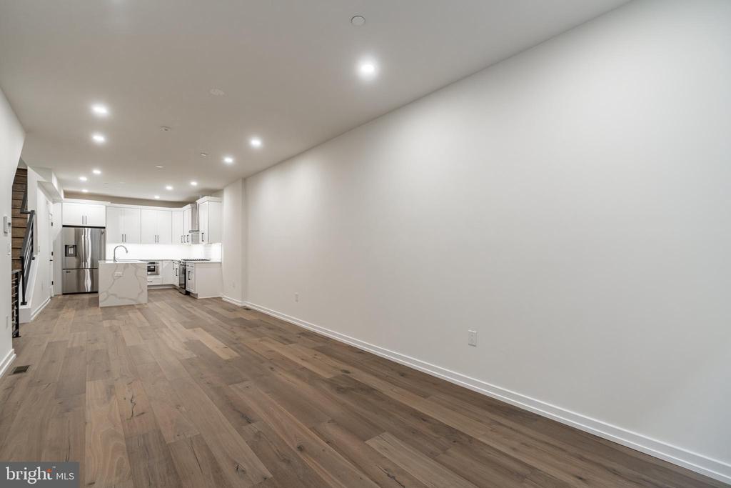 2424 INNOVATOR WAY A