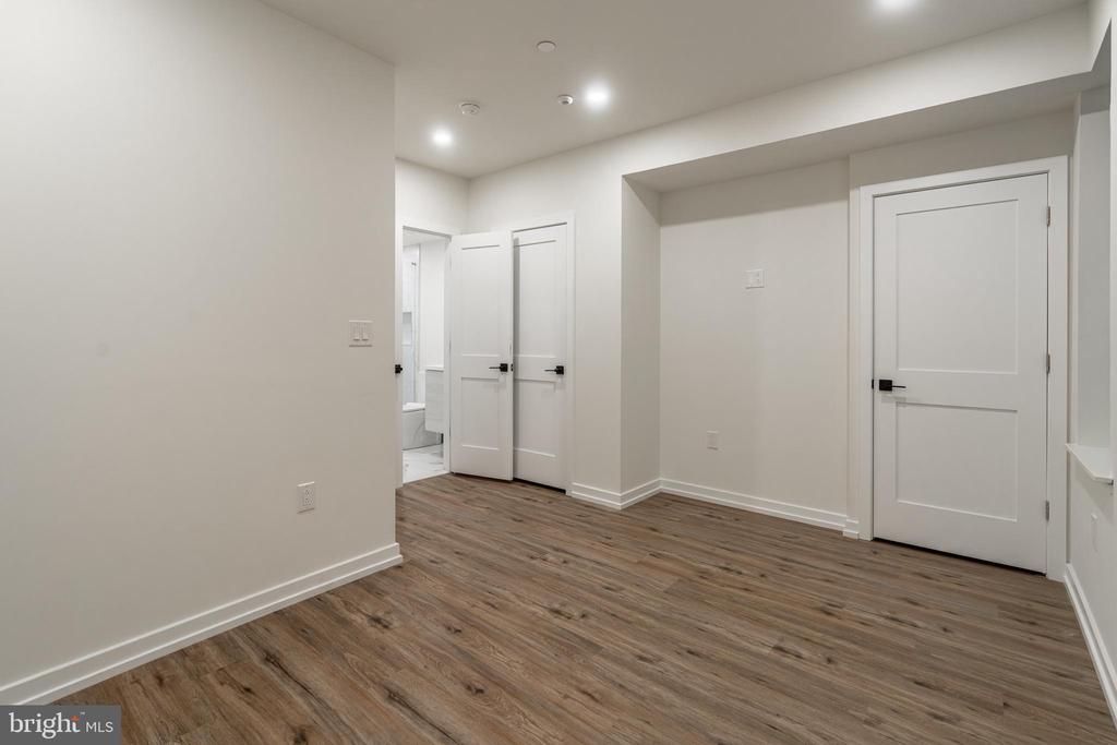 2424 INNOVATOR WAY A