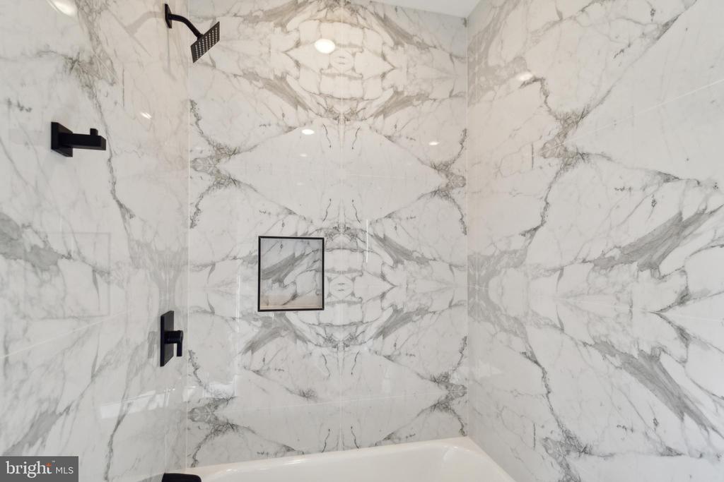4145 W GIRARD AVE #5
