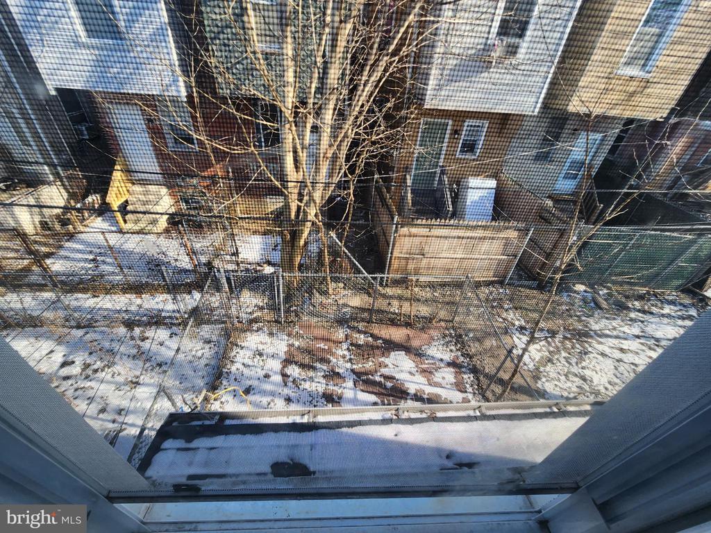 525 N Creighton St