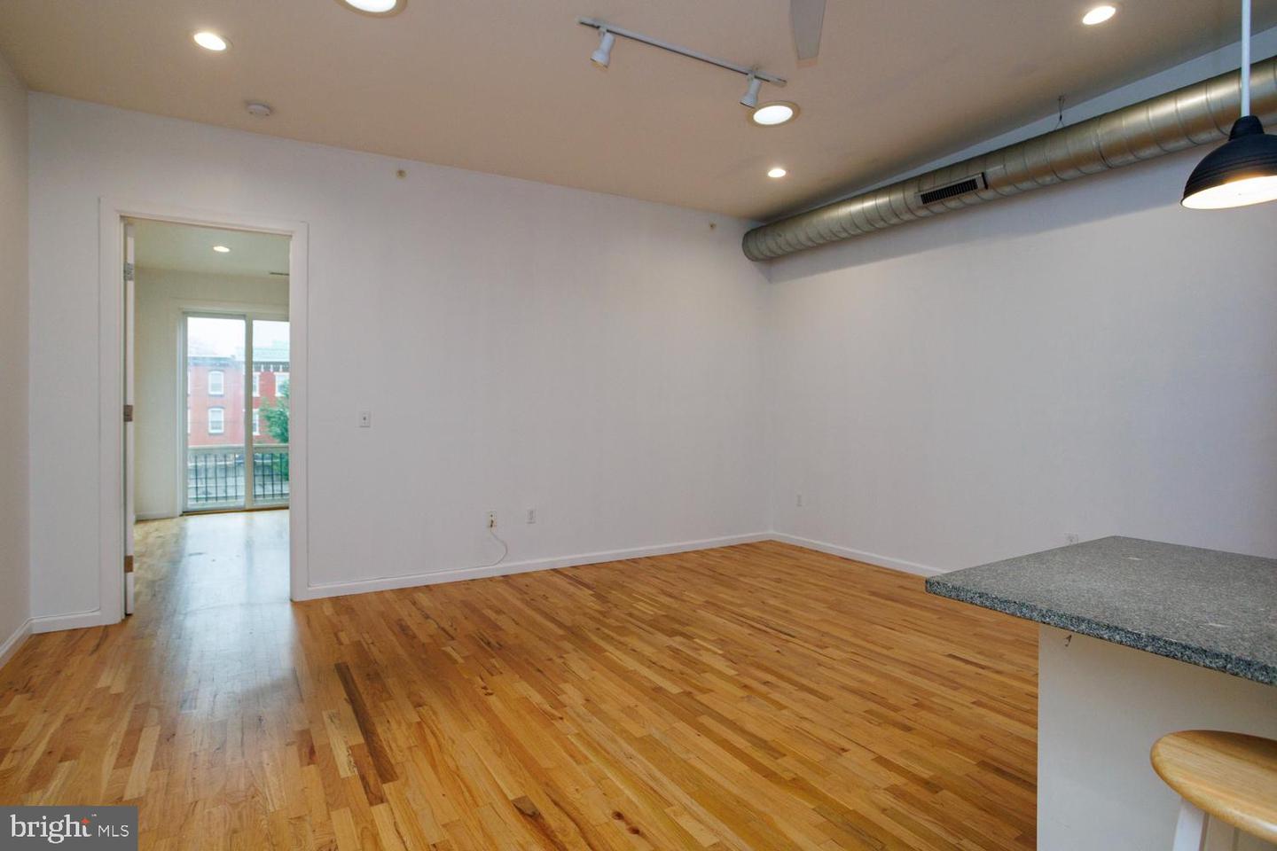 1215 N Hancock St