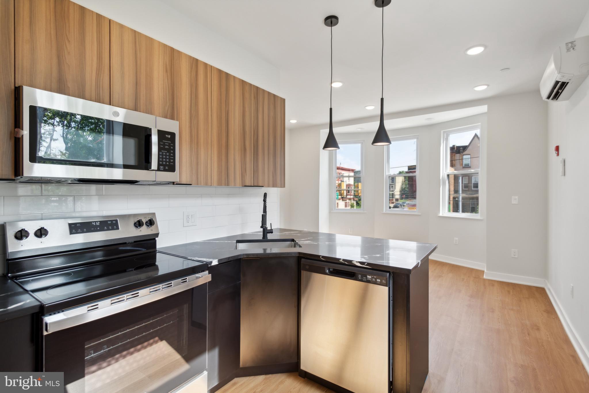 4145 W GIRARD AVE #9