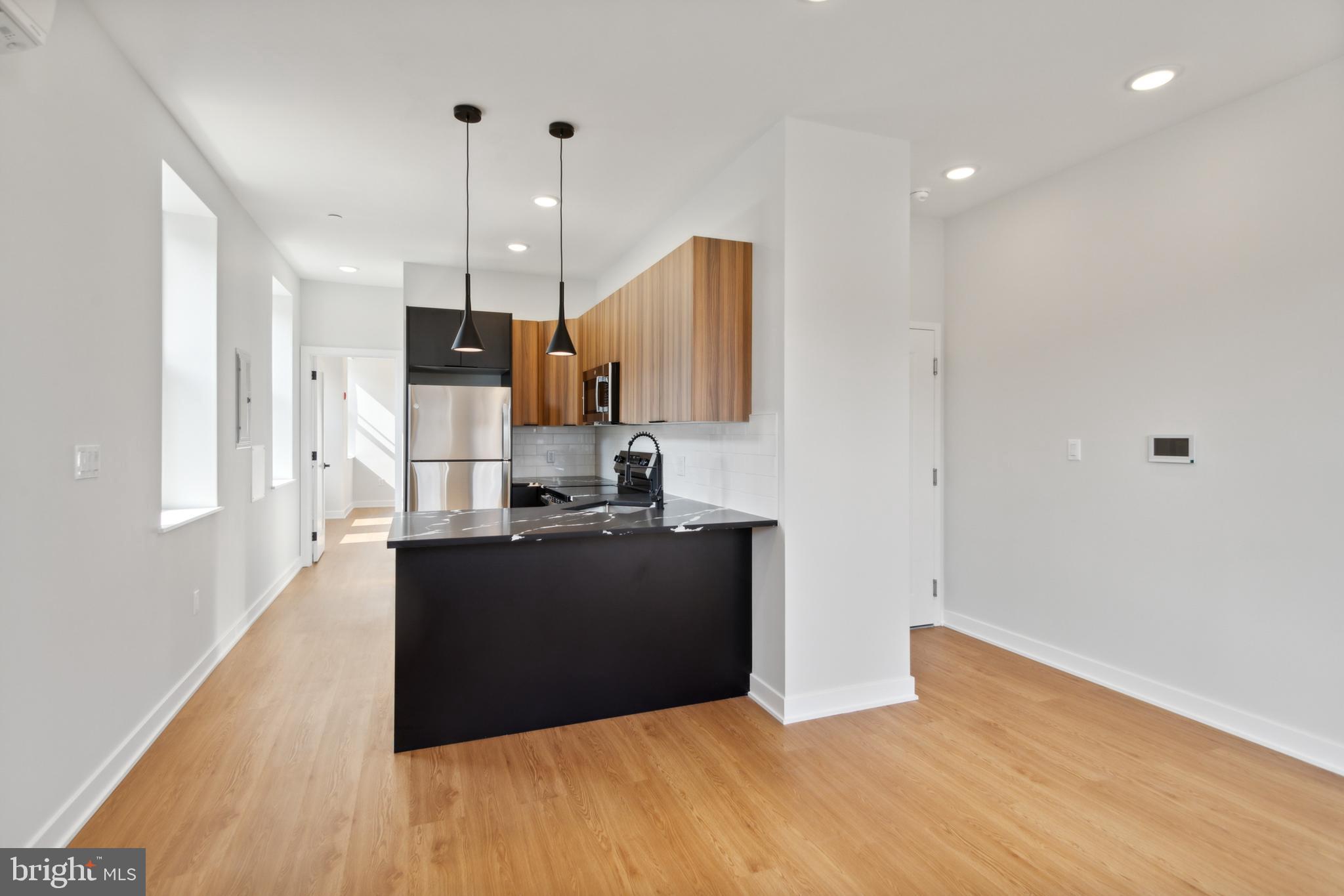 4145 W GIRARD AVE #9