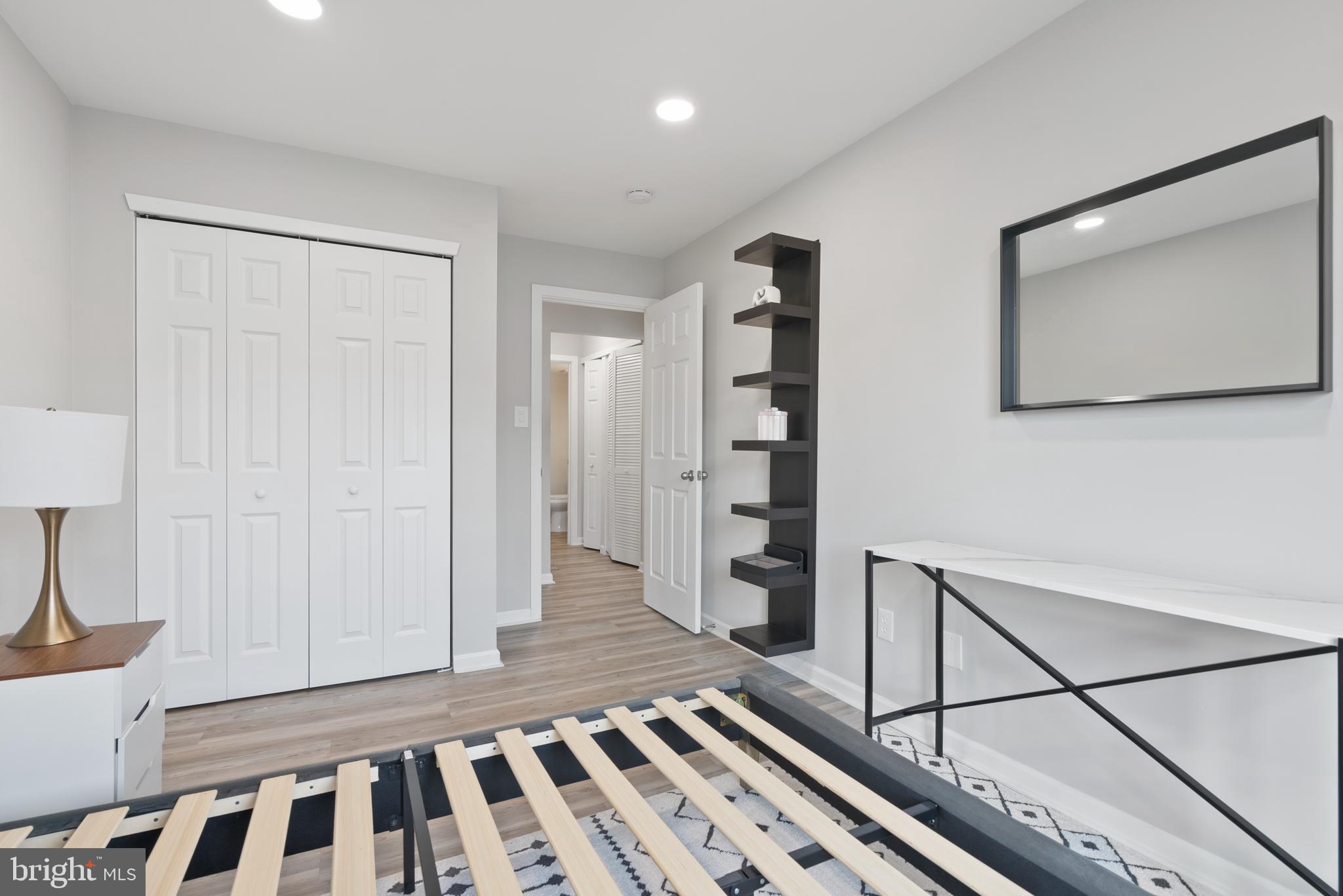 30 Bonnie Gellman Ct #B30