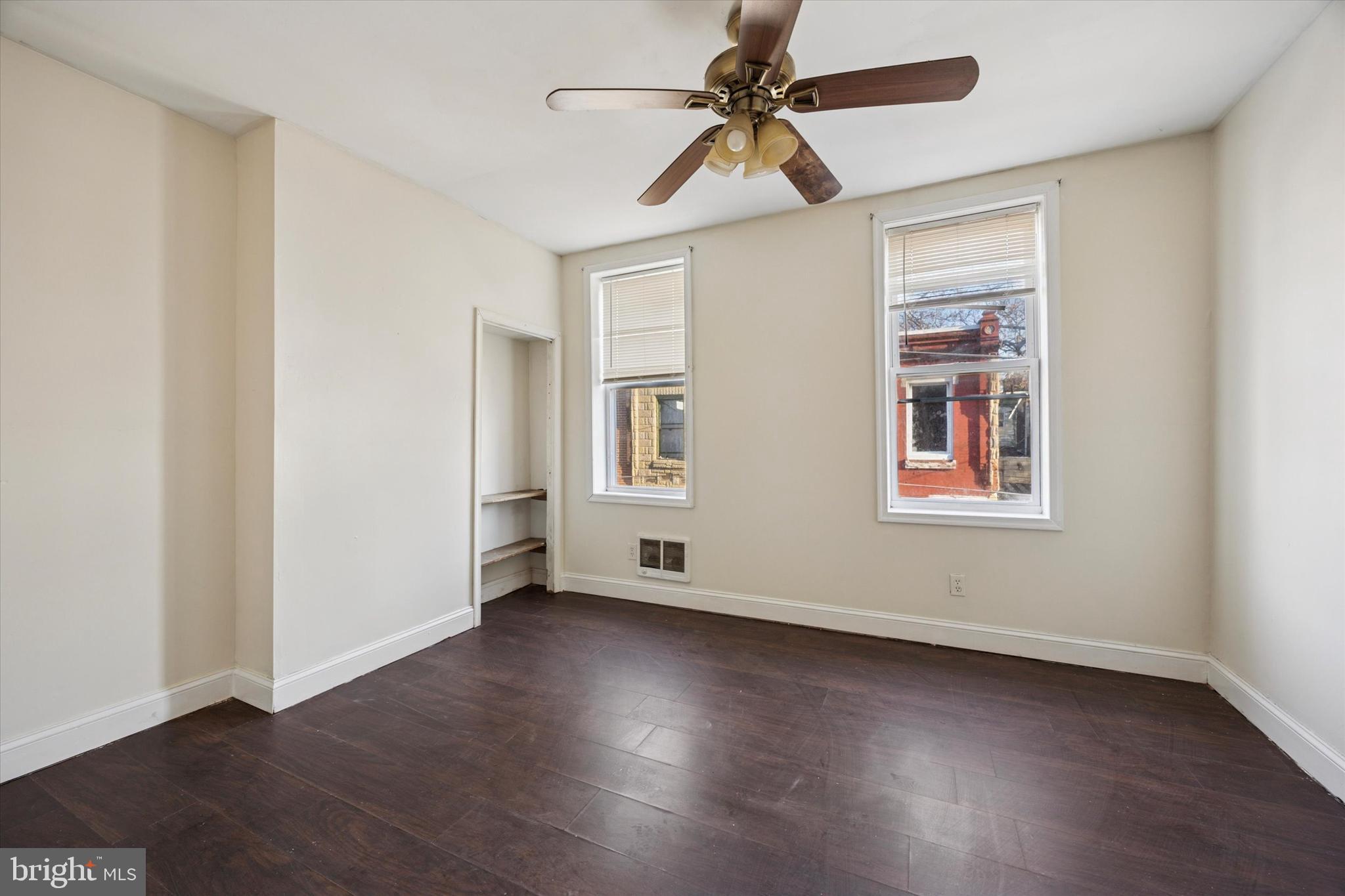 1236 W SERGEANT STREET