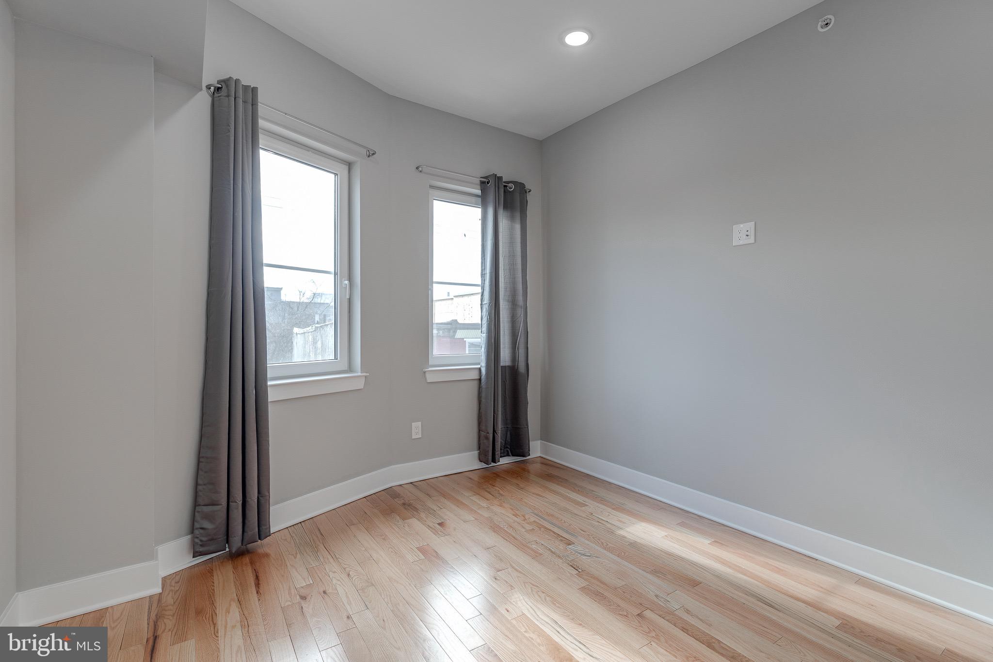 2111-15 W MASTER ST #C
