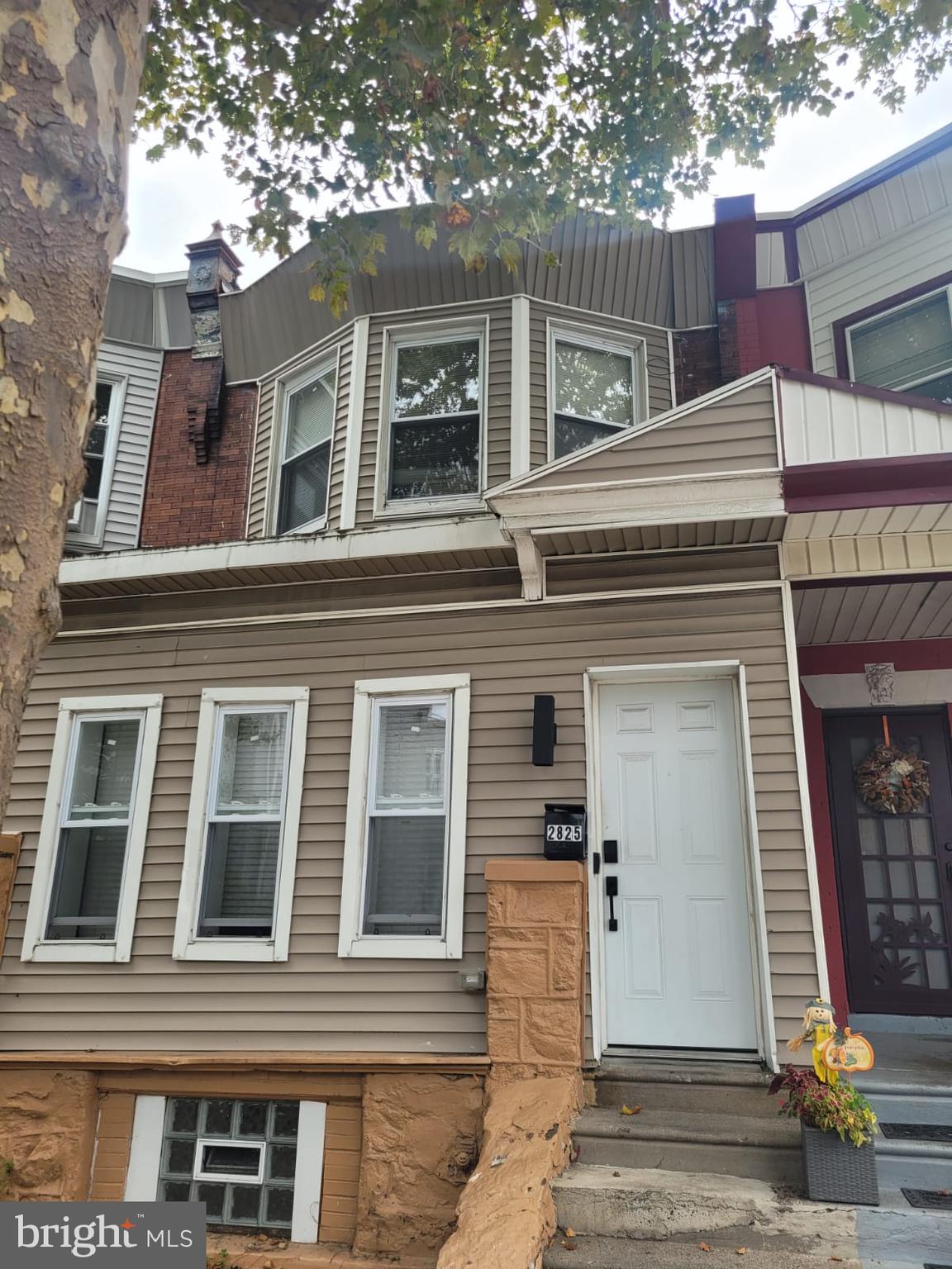 2825 N NEWKIRK STREET