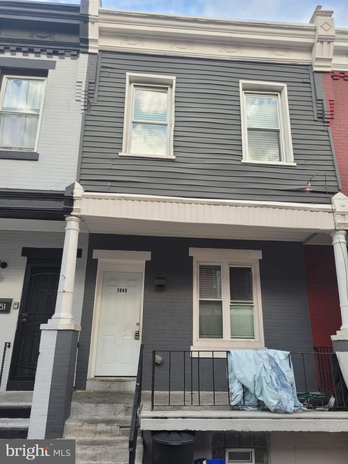 3049 N STILLMAN STREET