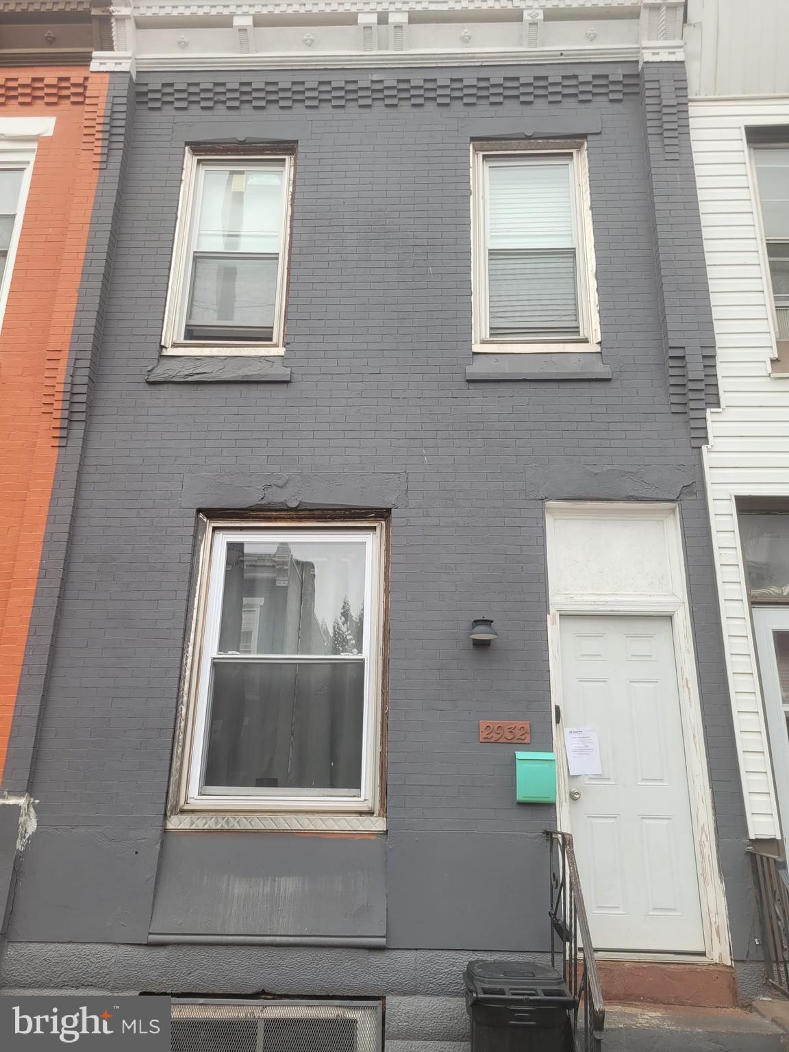 2932 N MASCHER STREET