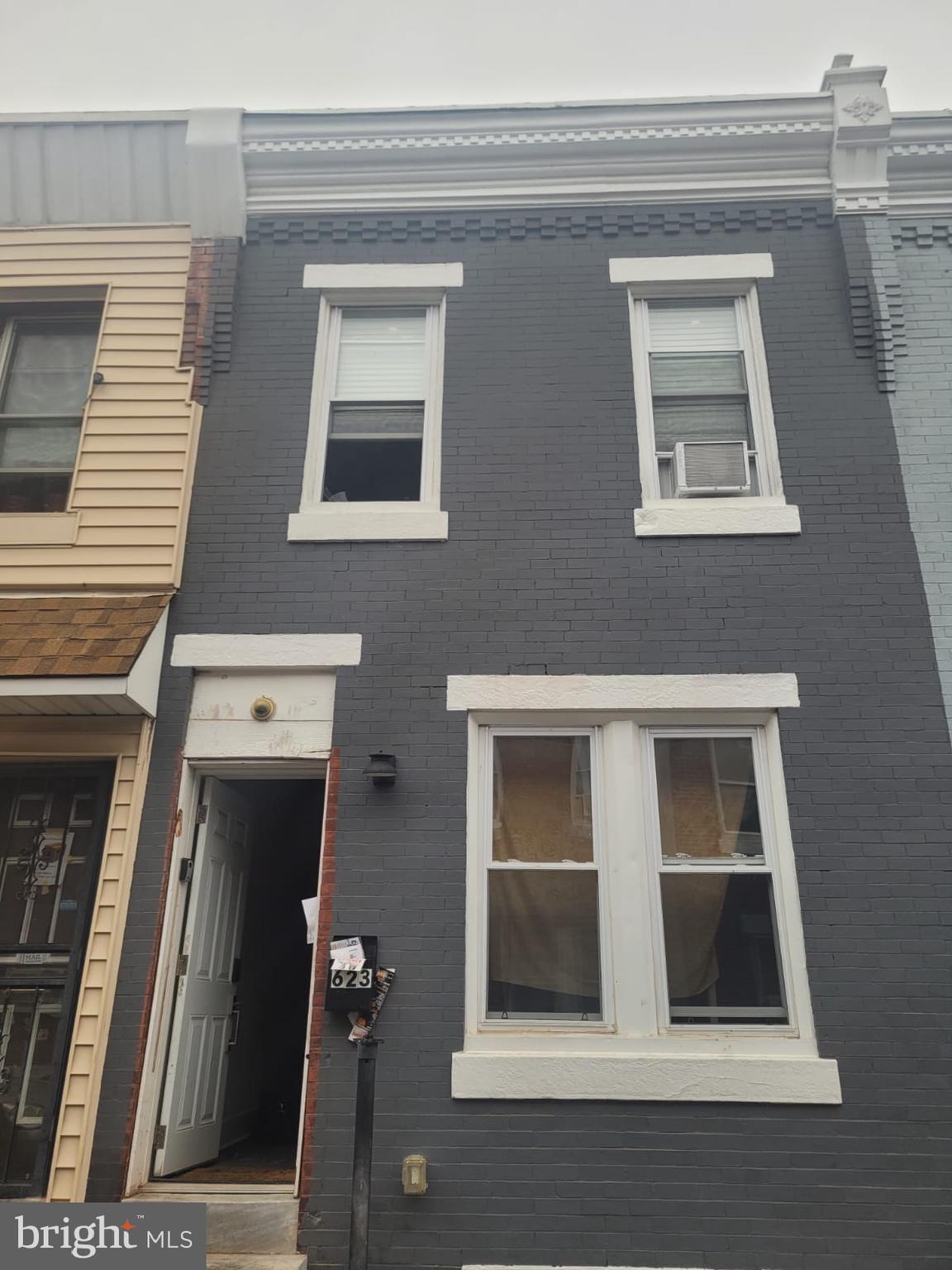 623 E WISHART STREET