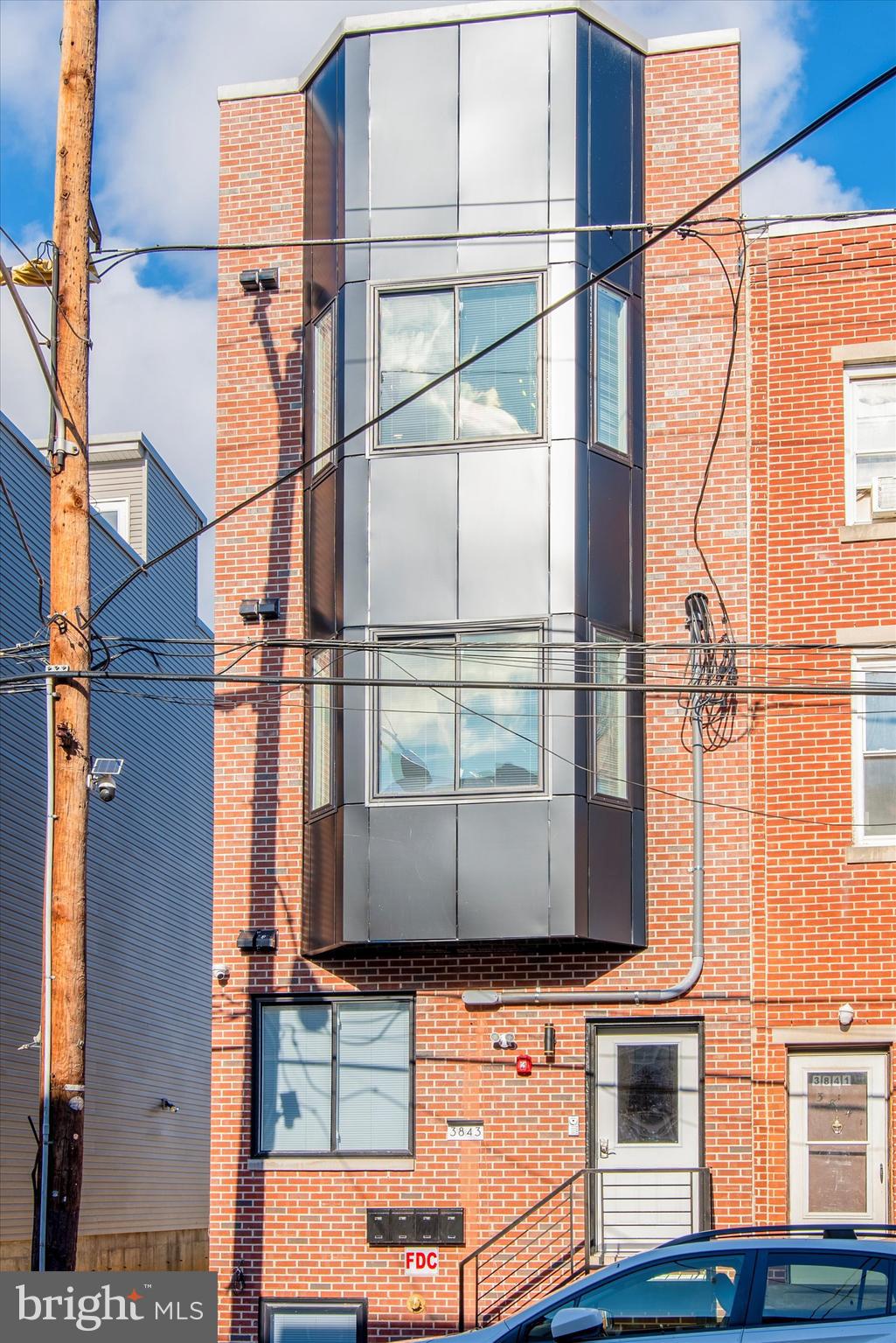 3843 HAVERFORD AVE #1