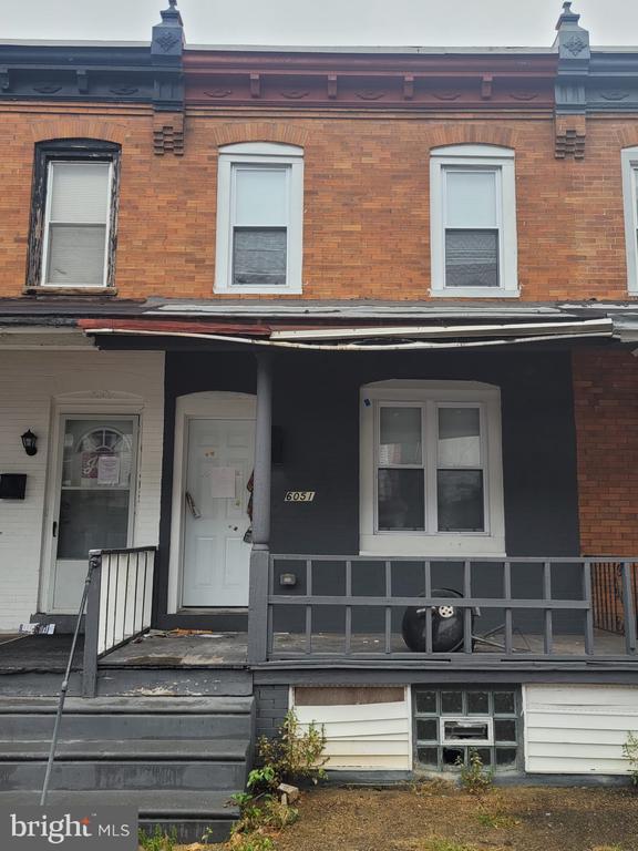 6051 N Norwood St