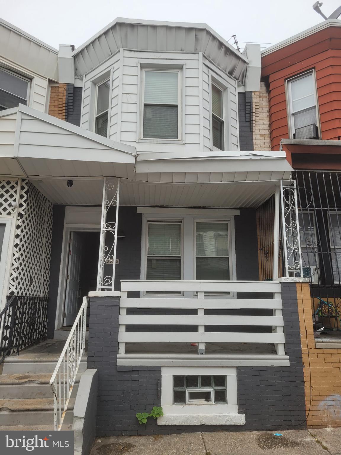 3328 Argyle St