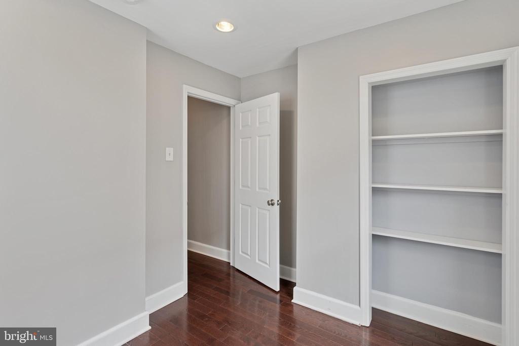 2408 Federal St