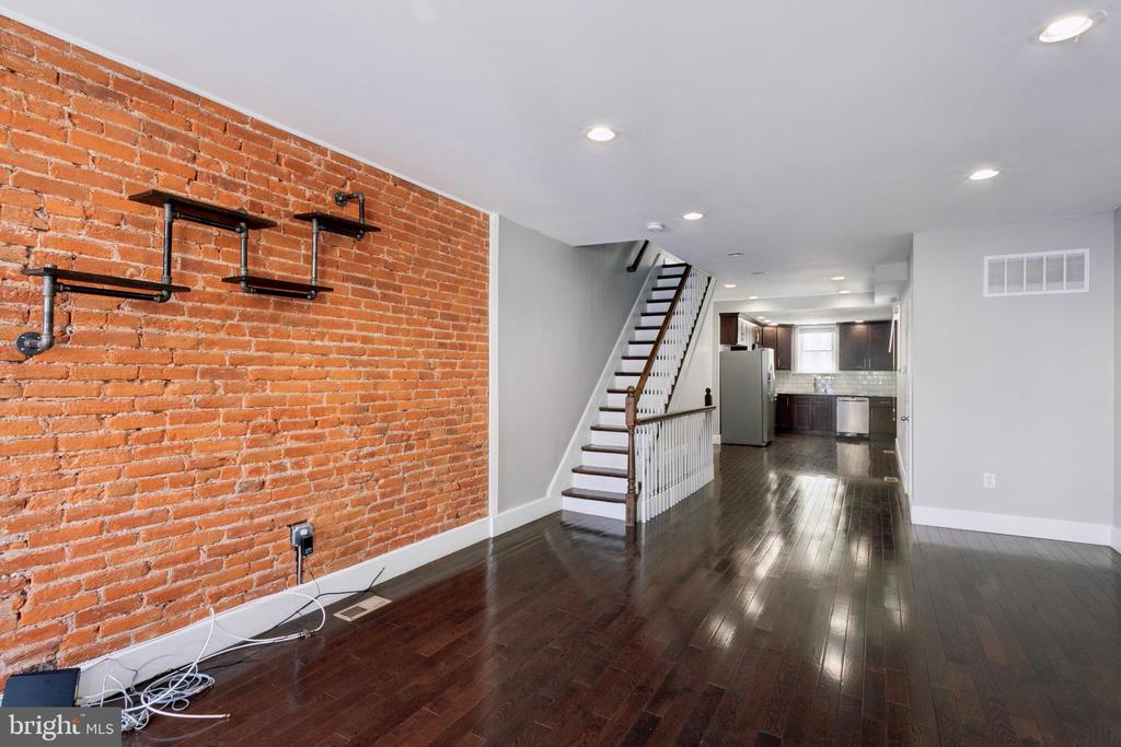 2408 Federal St