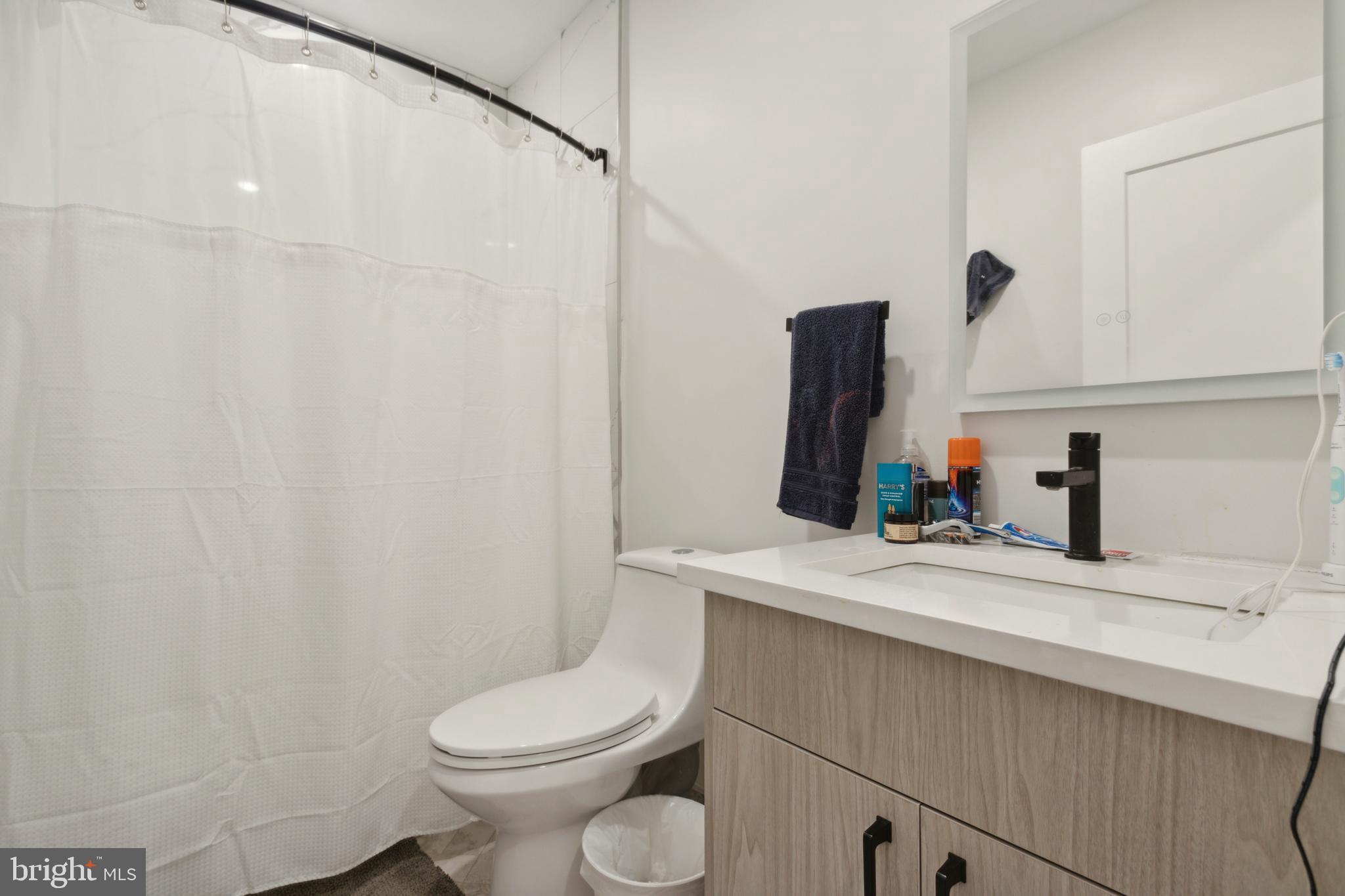 3836 HAVERFORD AVE #2