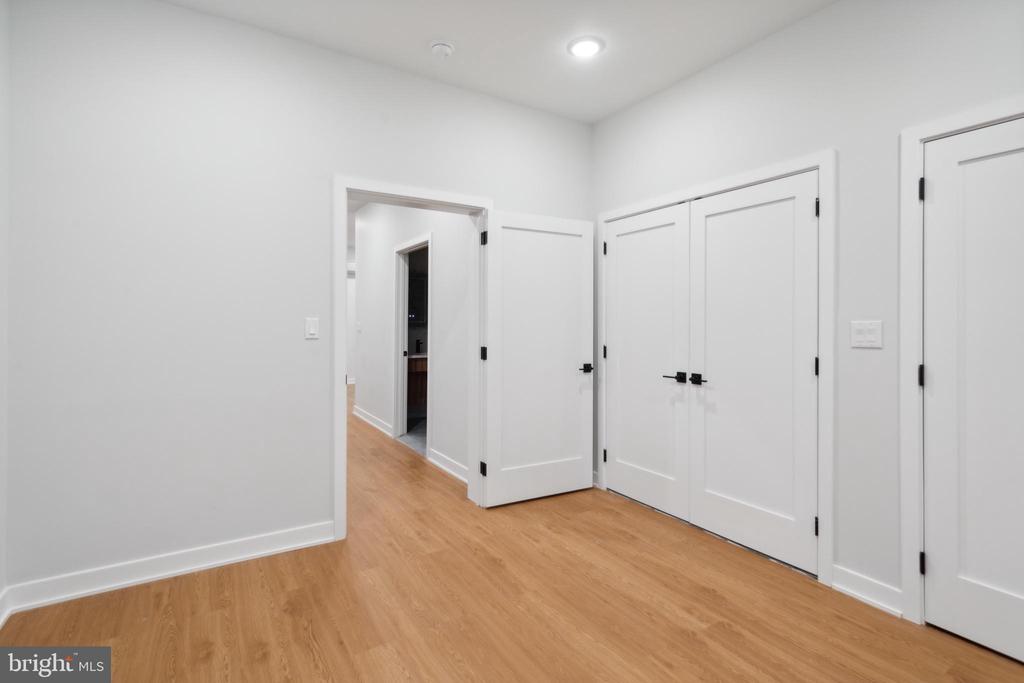 4145 W GIRARD AVE #3