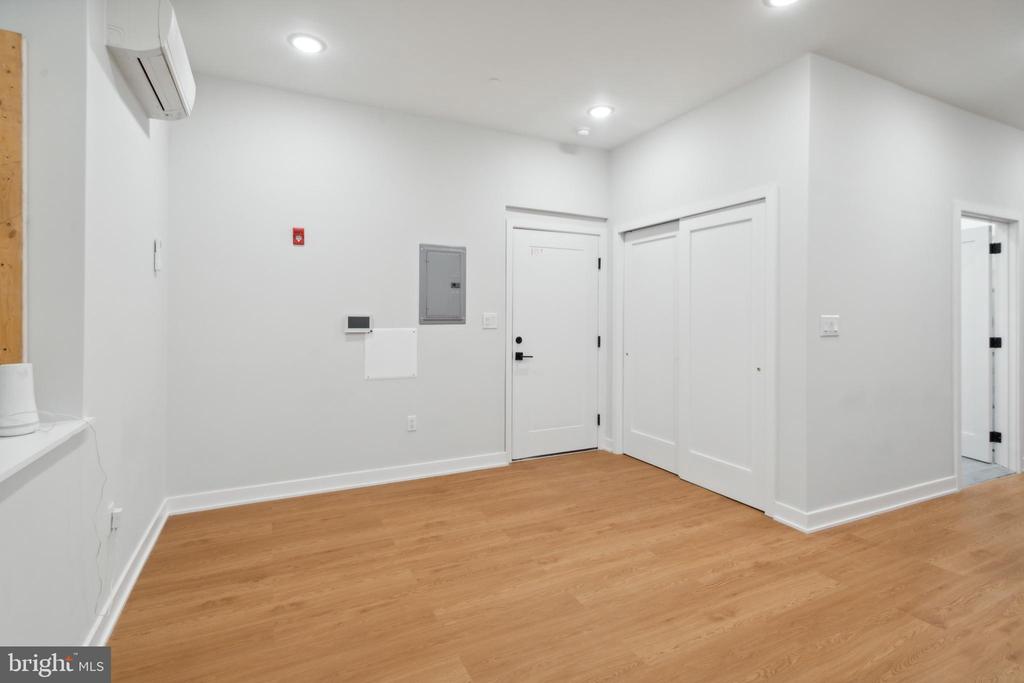 4145 W GIRARD AVE #3