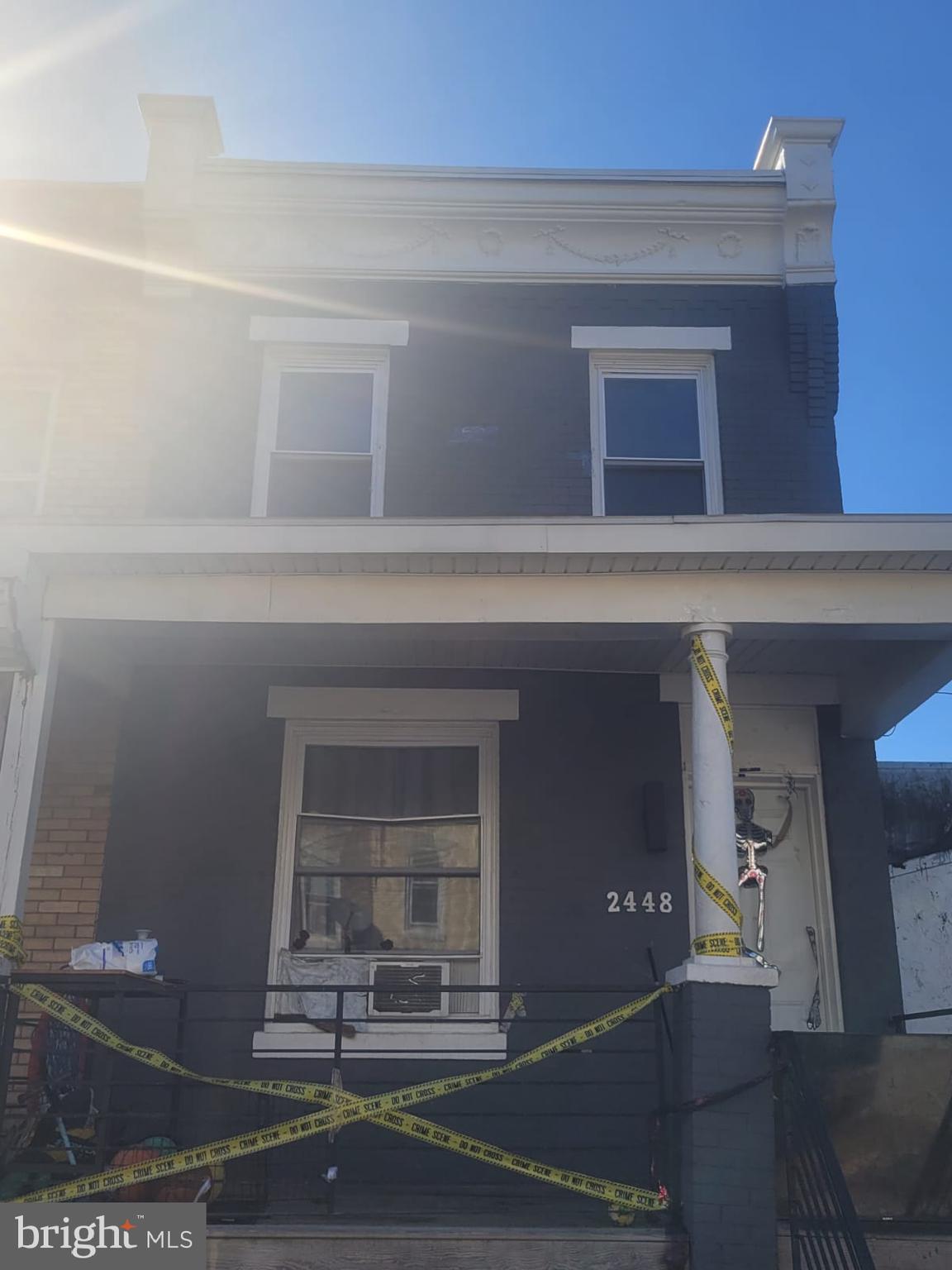 2448 W SERGEANT STREET