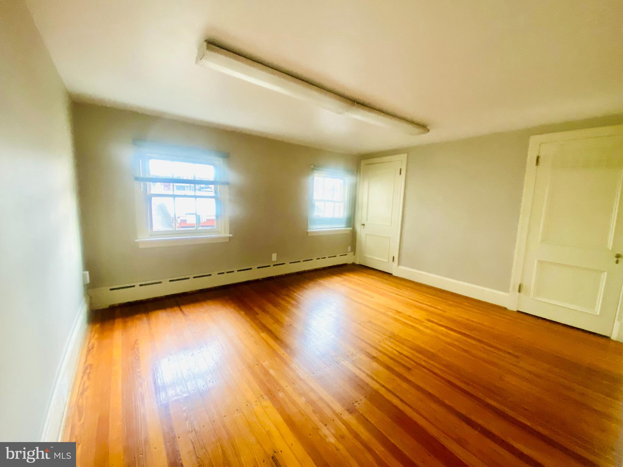 1709 RITTENHOUSE SQUARE