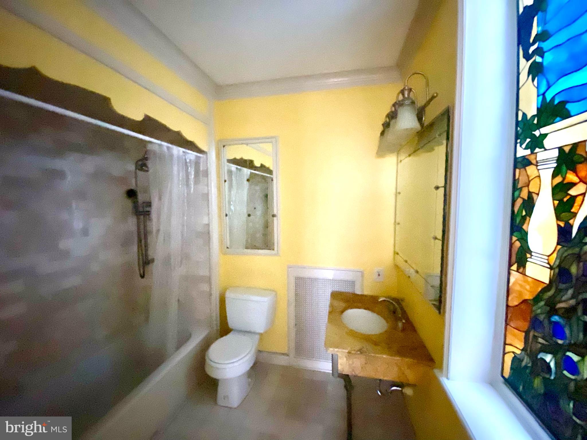 1709 RITTENHOUSE SQUARE