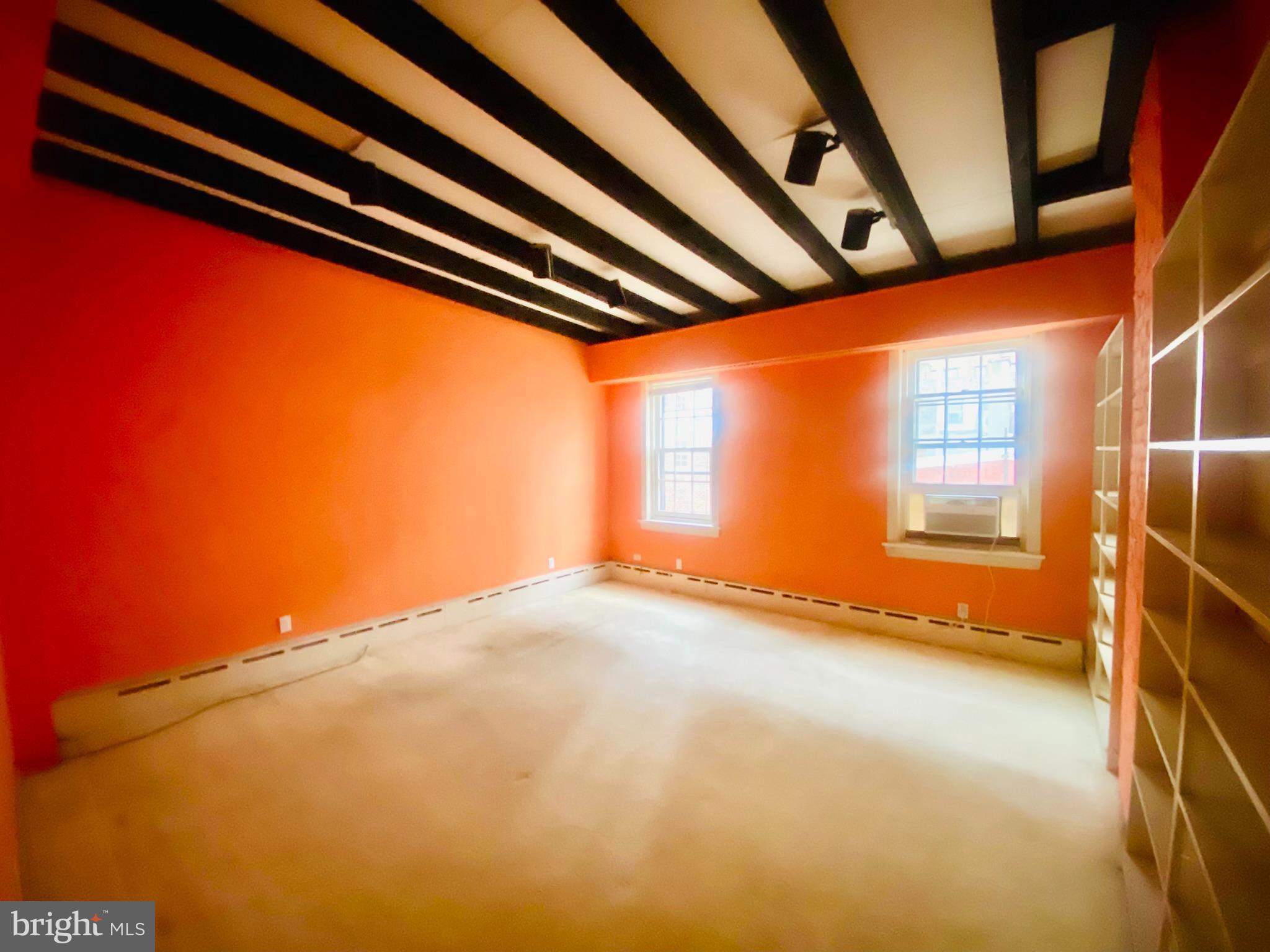 1709 RITTENHOUSE SQUARE