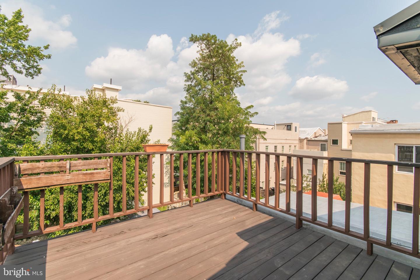 513 W GIRARD AVE #2R