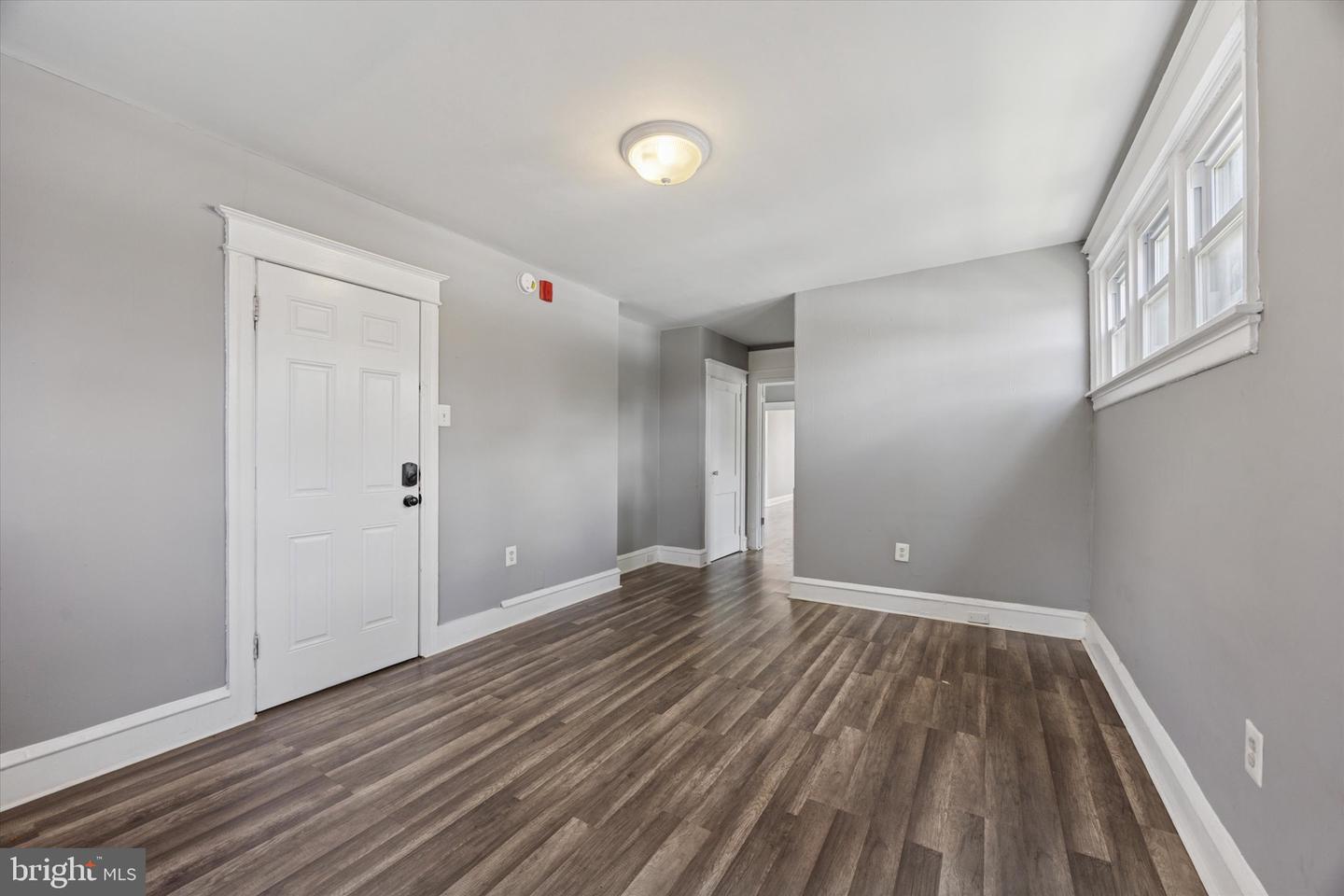 1873 E TULPEHOCKEN ST #1F