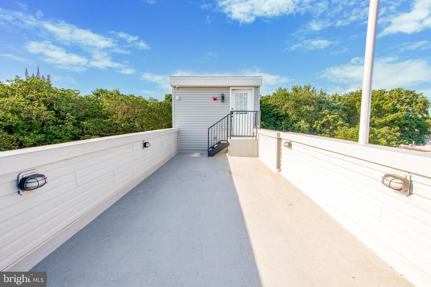3836 HAVERFORD AVE #5