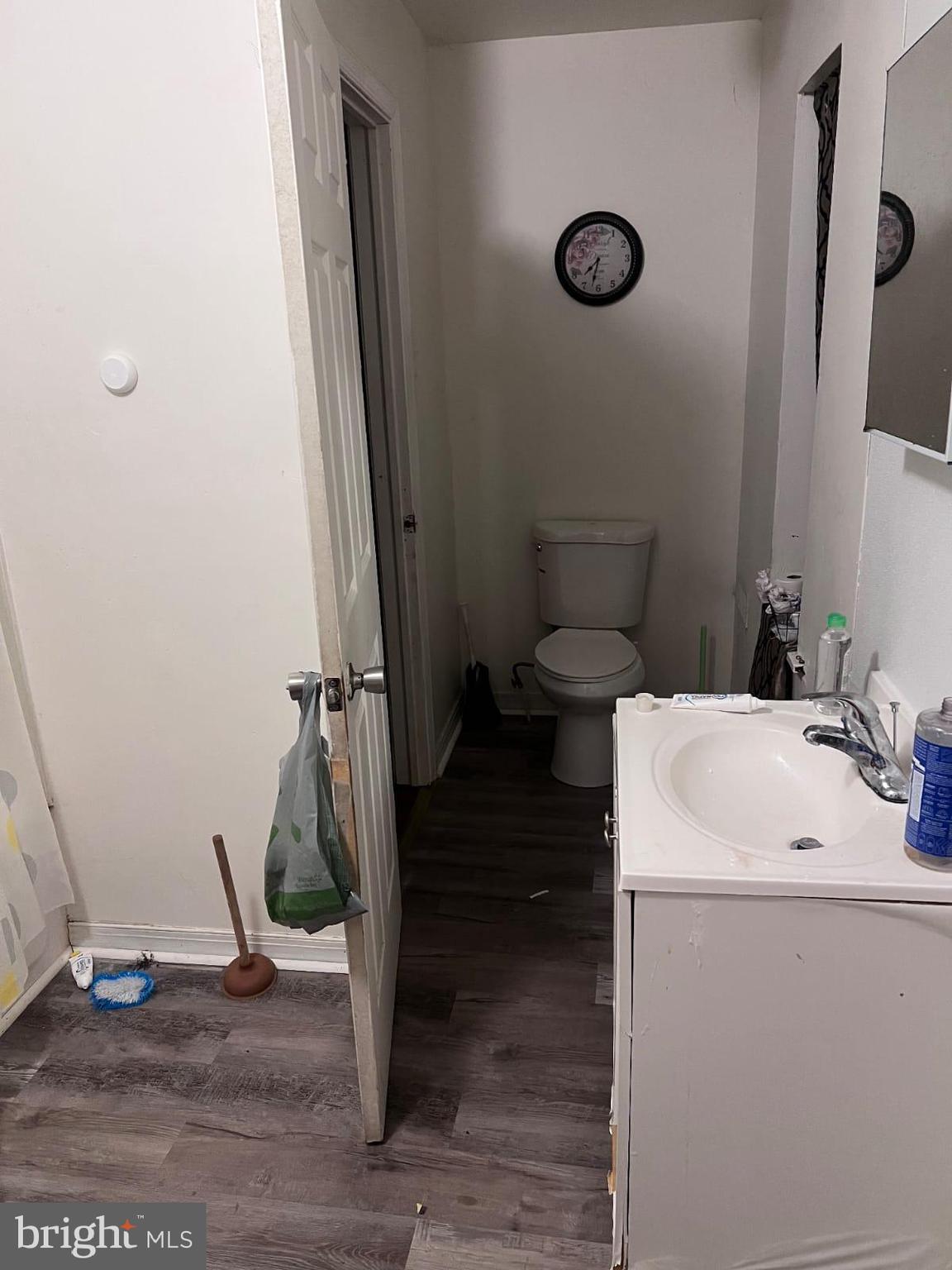 1832 N BUCKNELL STREET