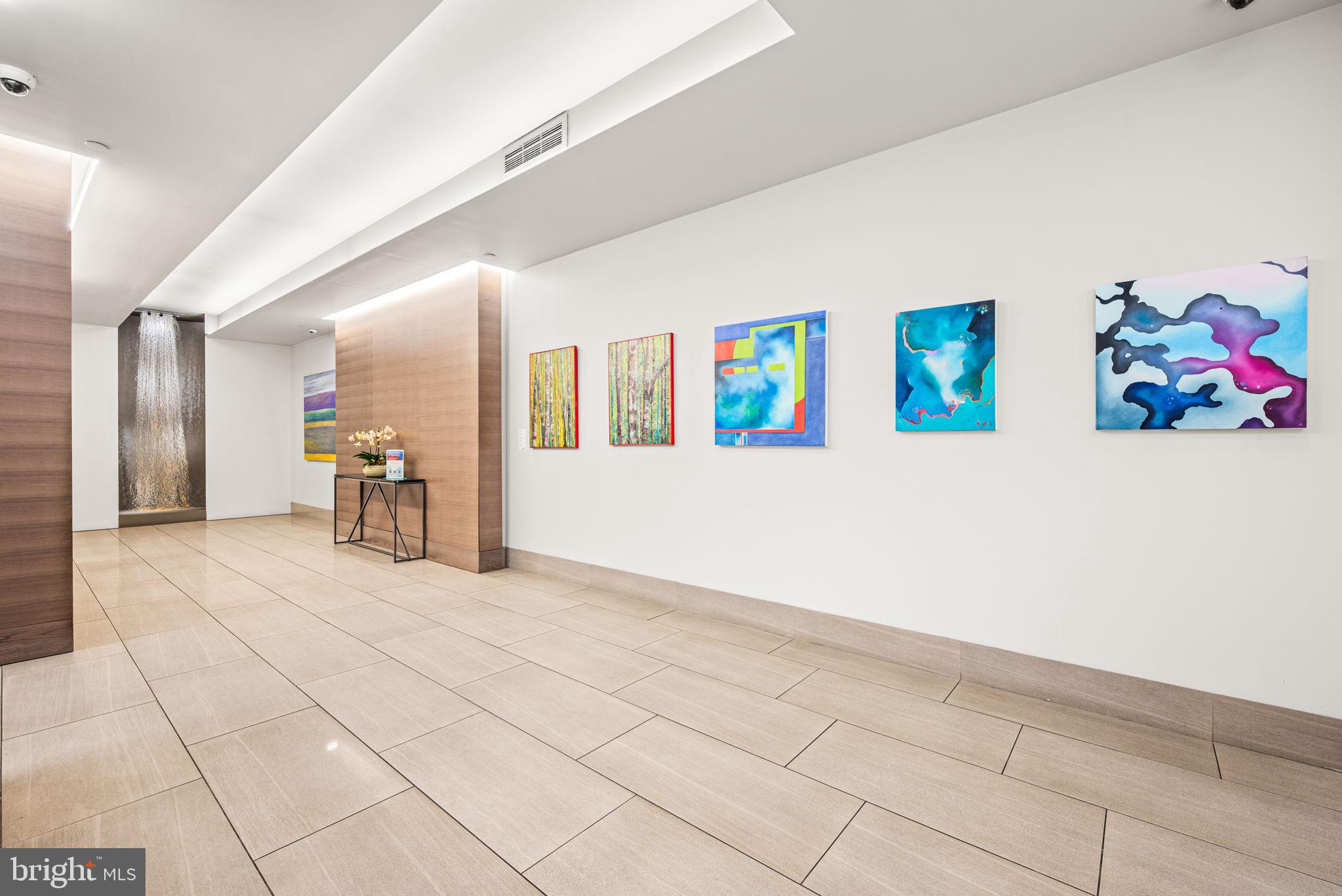 2020 WALNUT STREET 29D