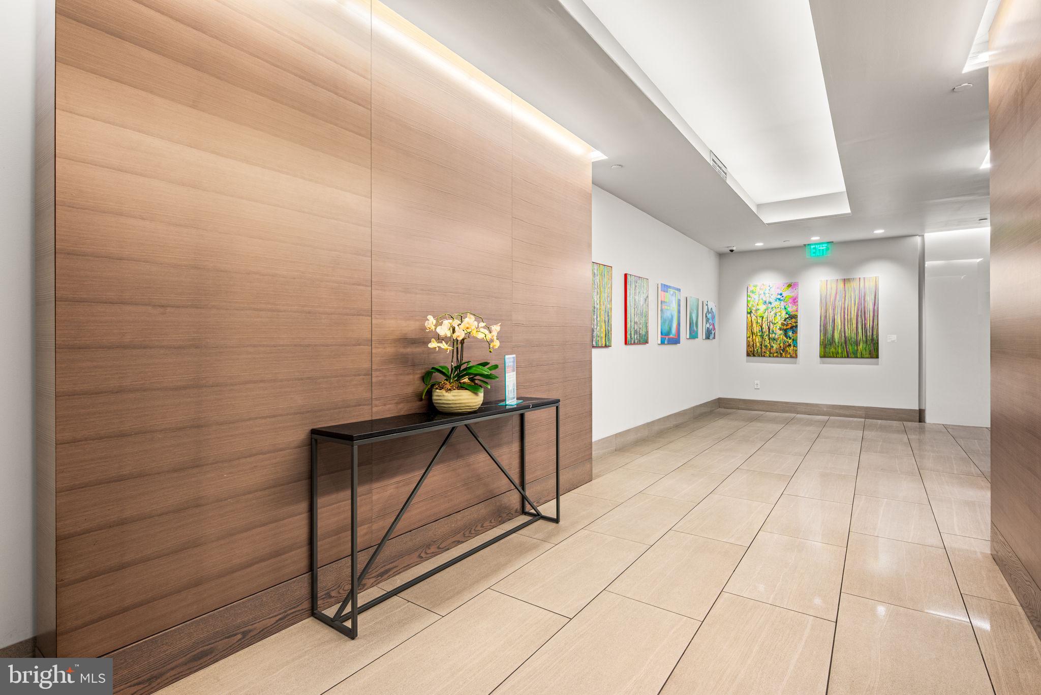 2020 WALNUT STREET 29D