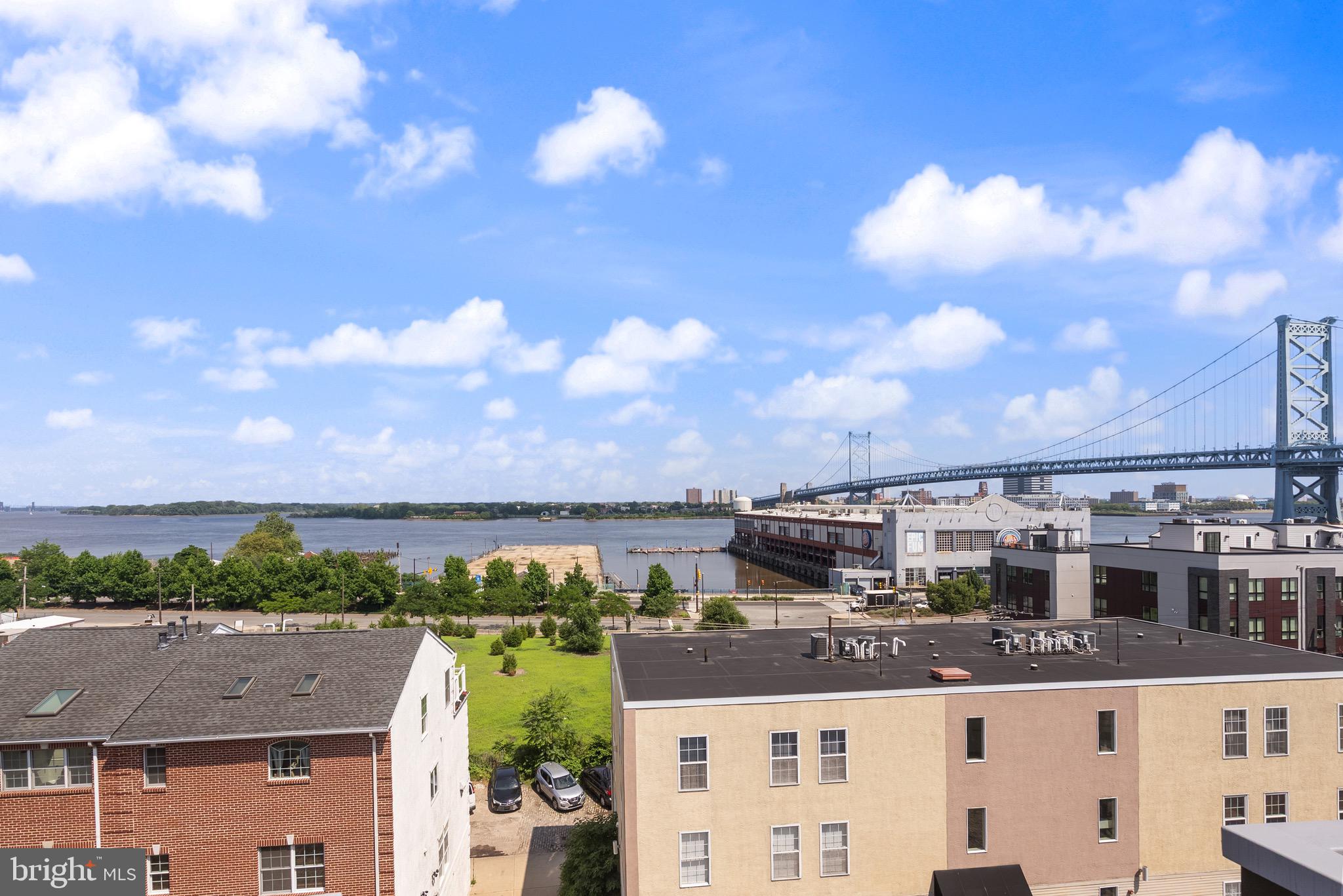 408-10 N FRONT ST #5