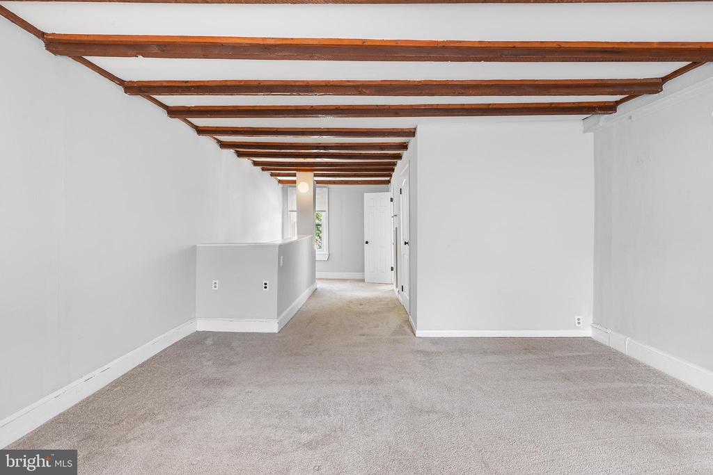 106 KALOS ST